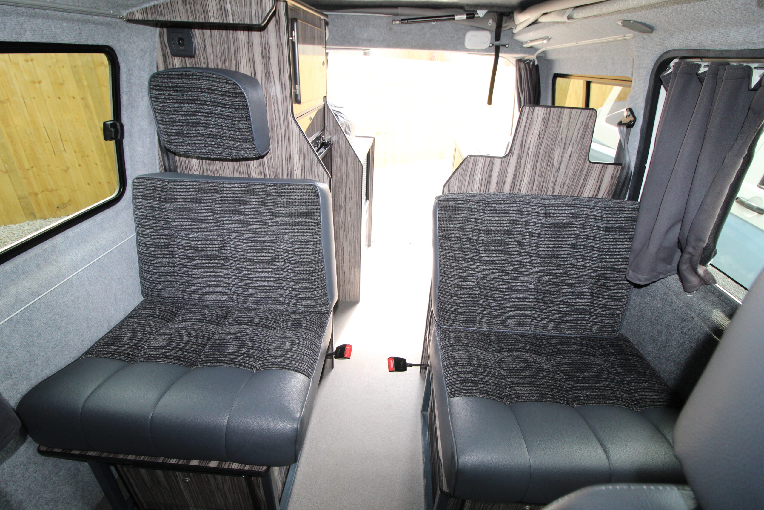 2015-vw-leisuredrive-vivanti-66776-25.jpg