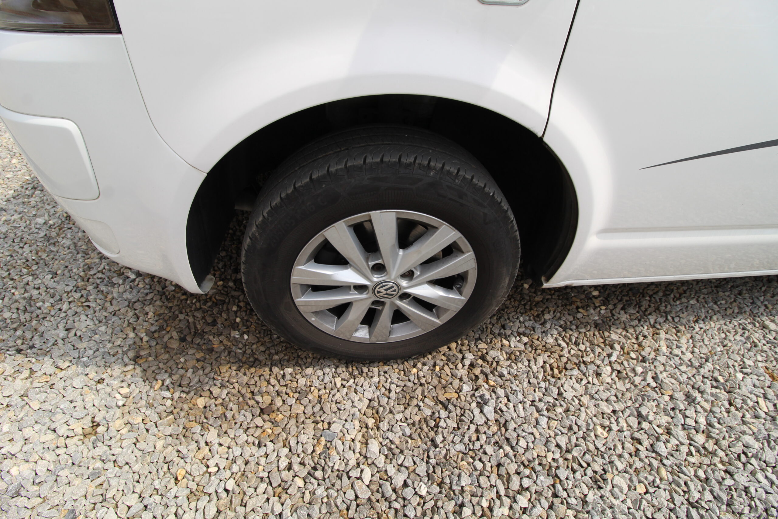 2015-vw-leisuredrive-vivanti-66776-34.jpg