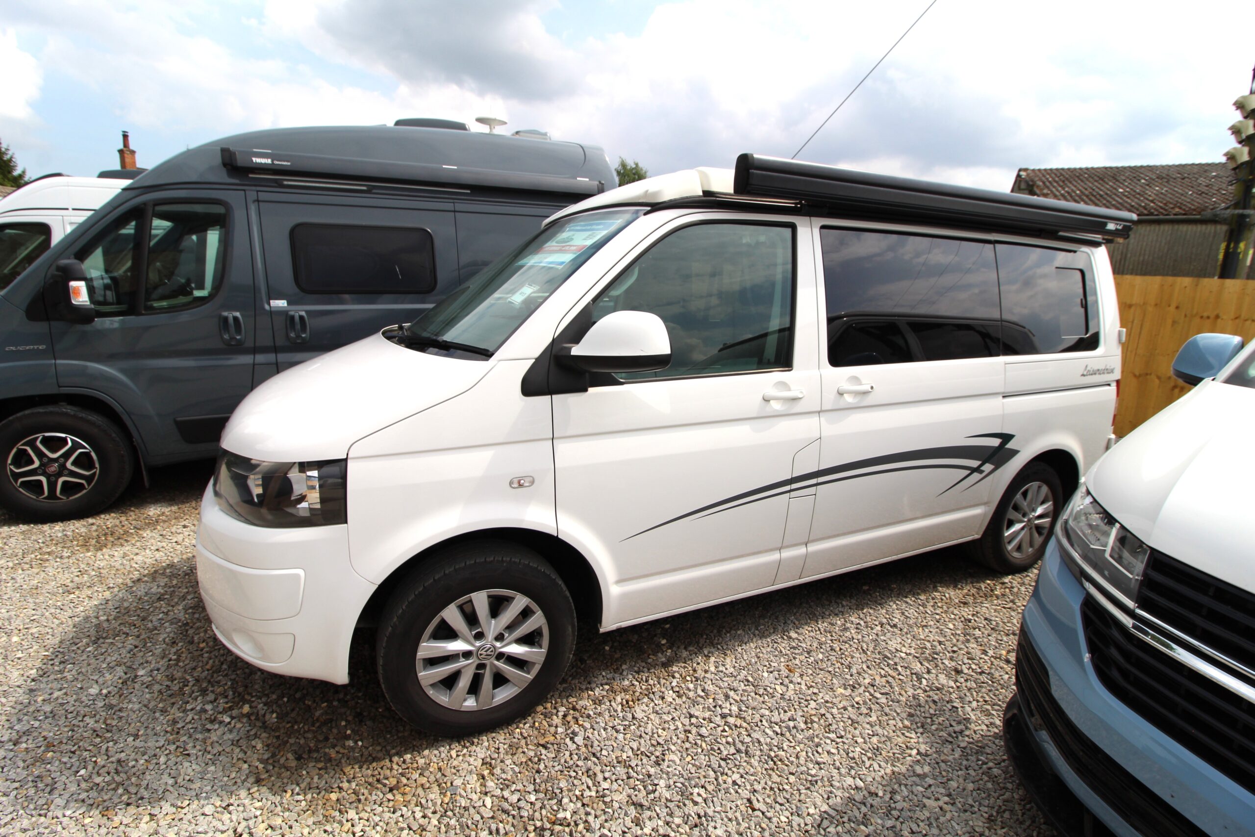 2015-vw-leisuredrive-vivanti-66776-35.jpg