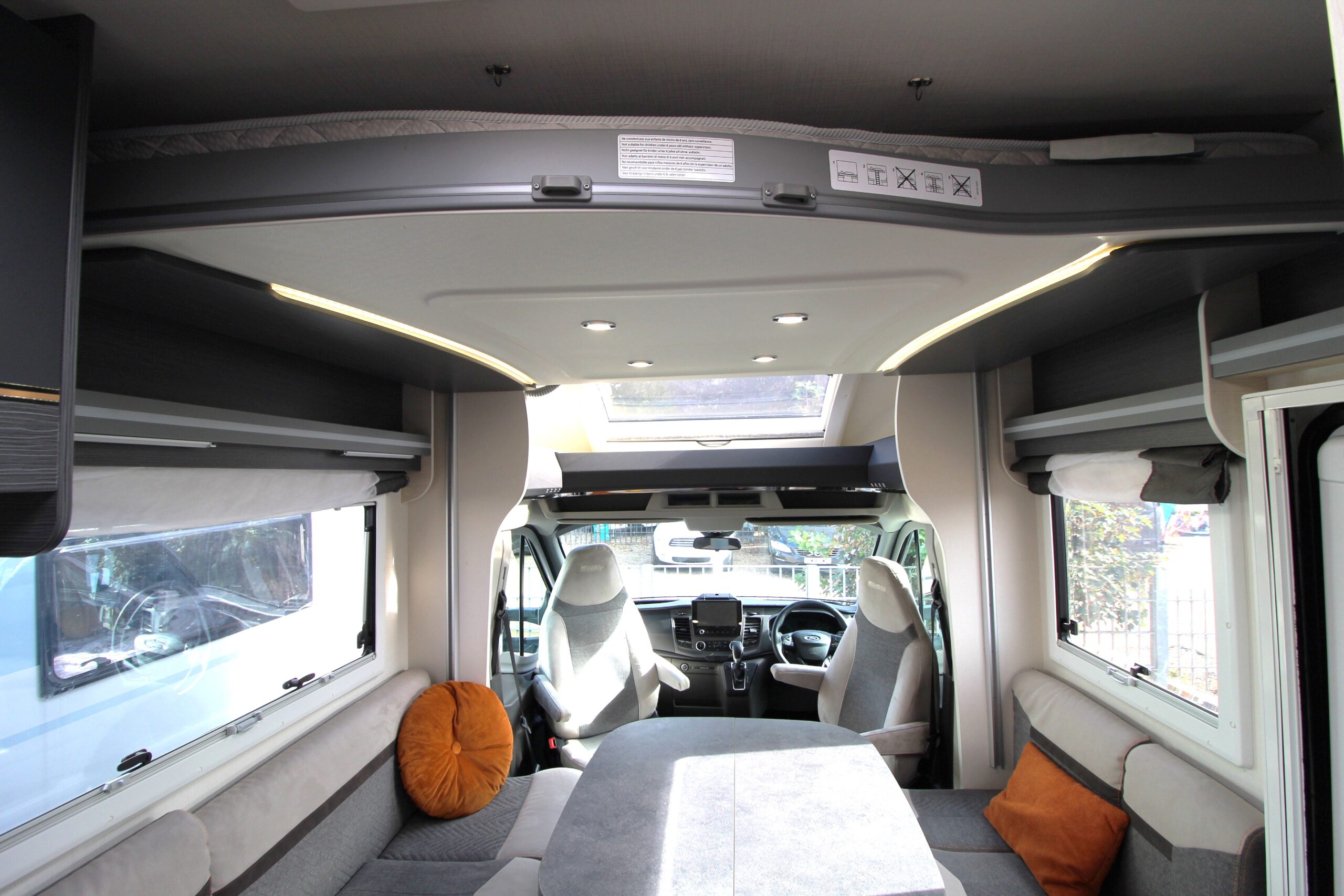 2021-chausson-titanium-premium-650-12.jpg