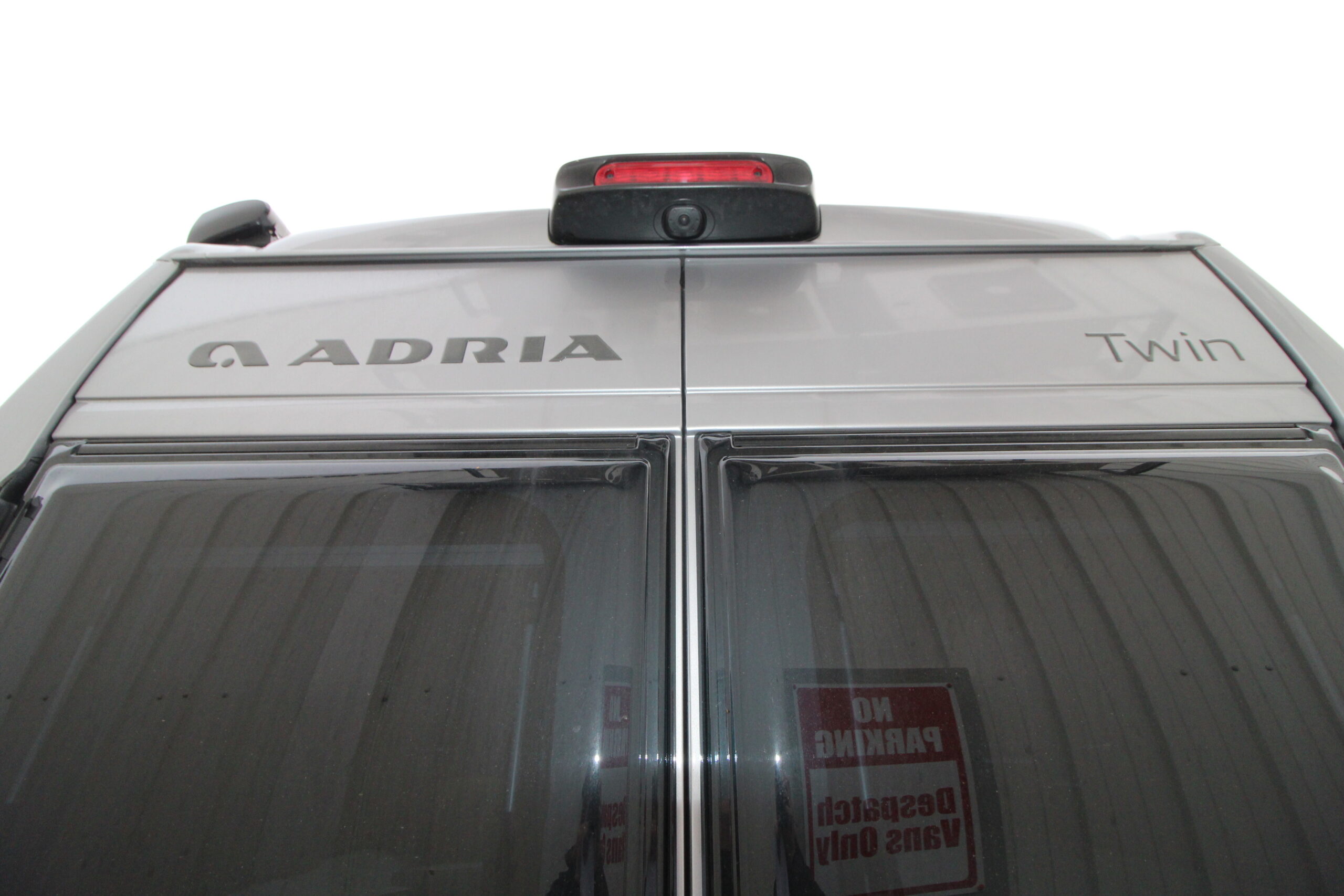 2024-adria-twin-supreme-600-spb-2.jpg