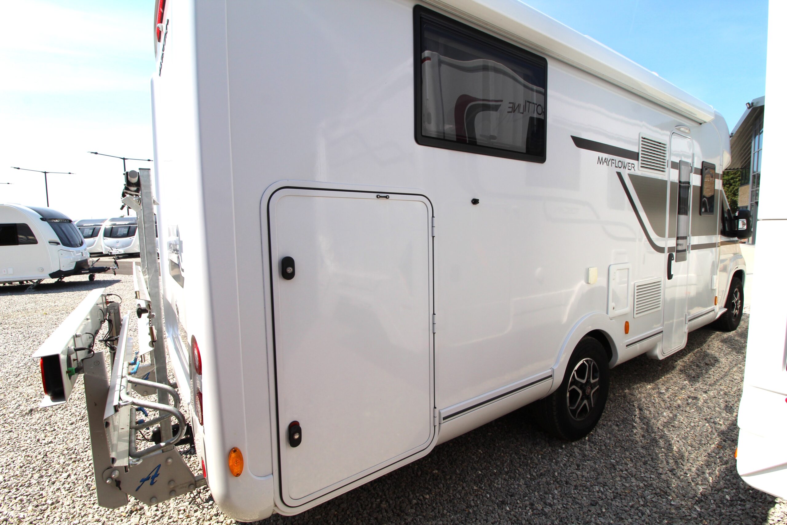 2024-fleurette-mayflower-74lmf-68808-47.jpg
