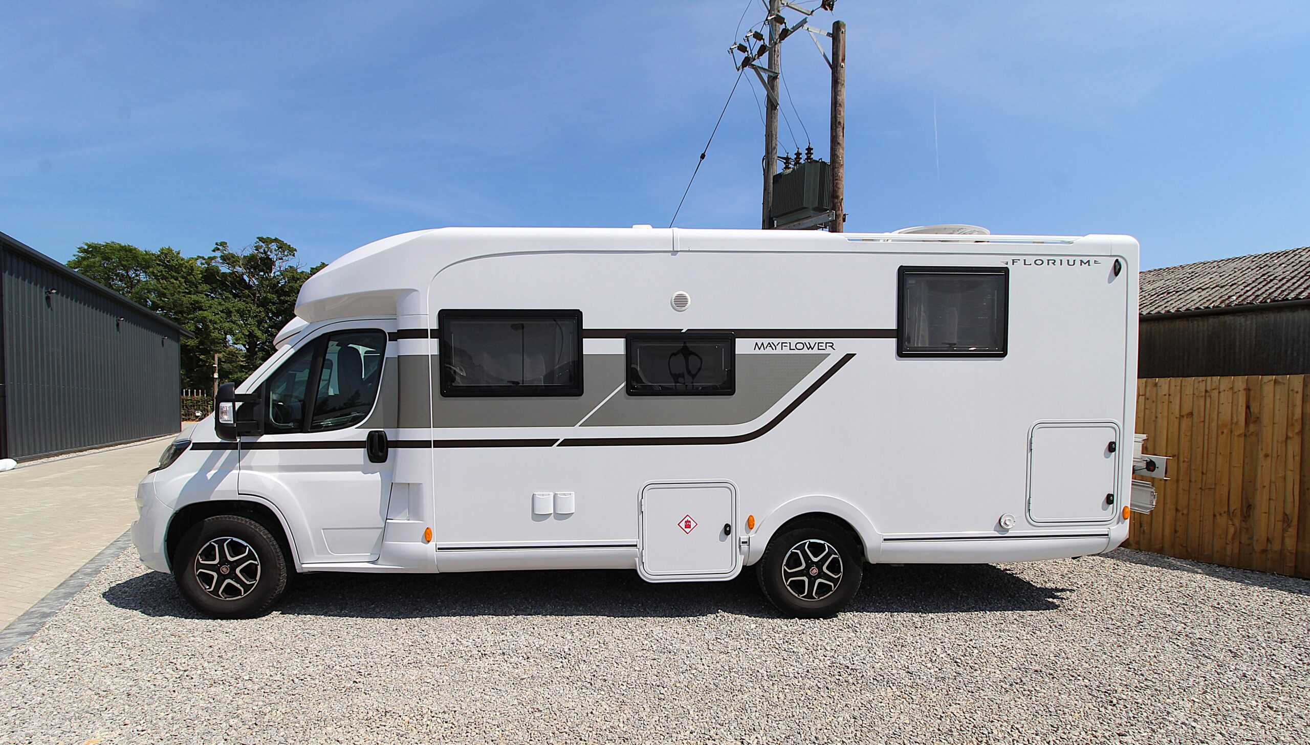 2024-fleurette-mayflower-74lmf-68808-87.jpg
