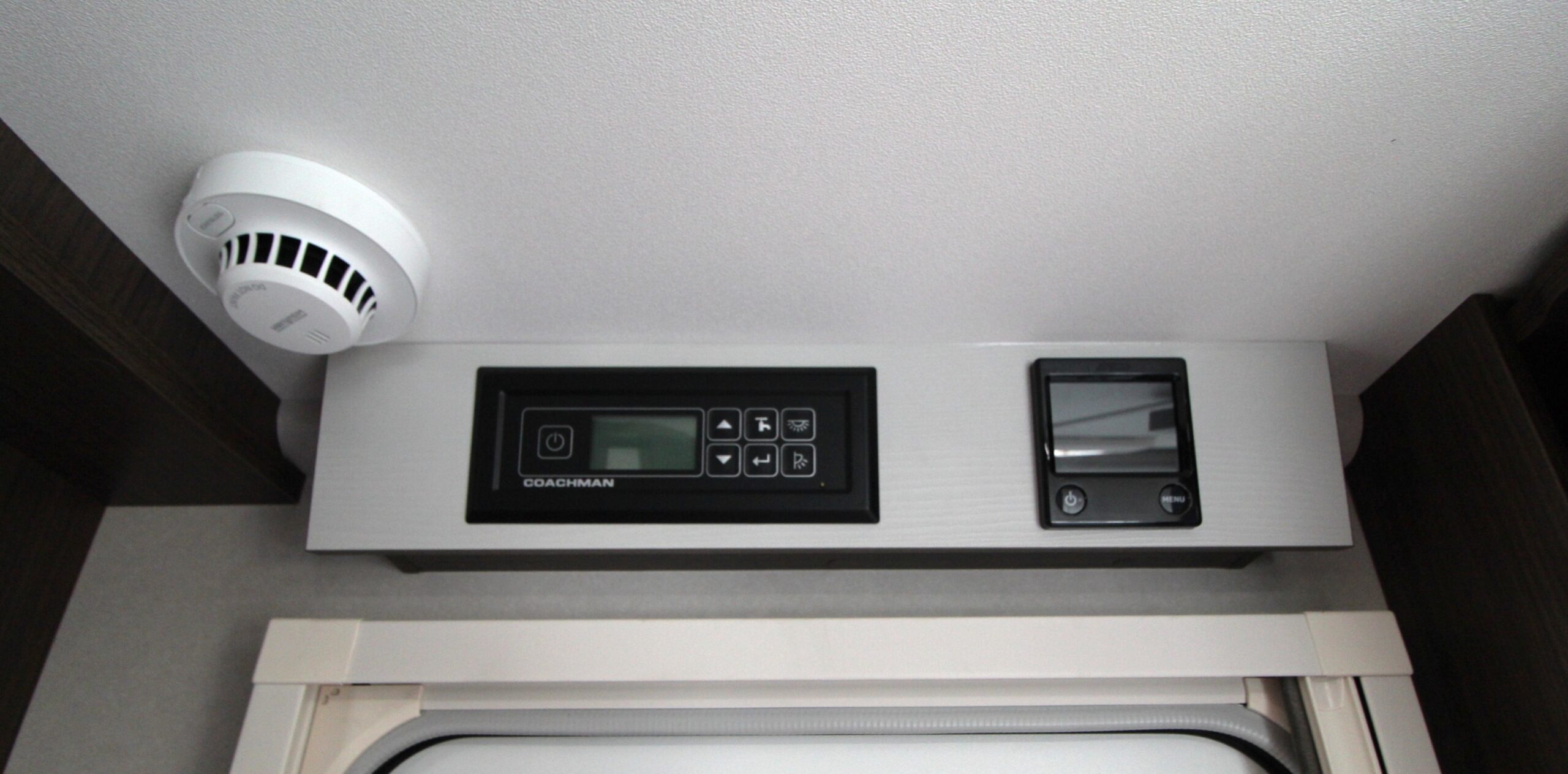 2026-coachman-laser-480-3.jpg