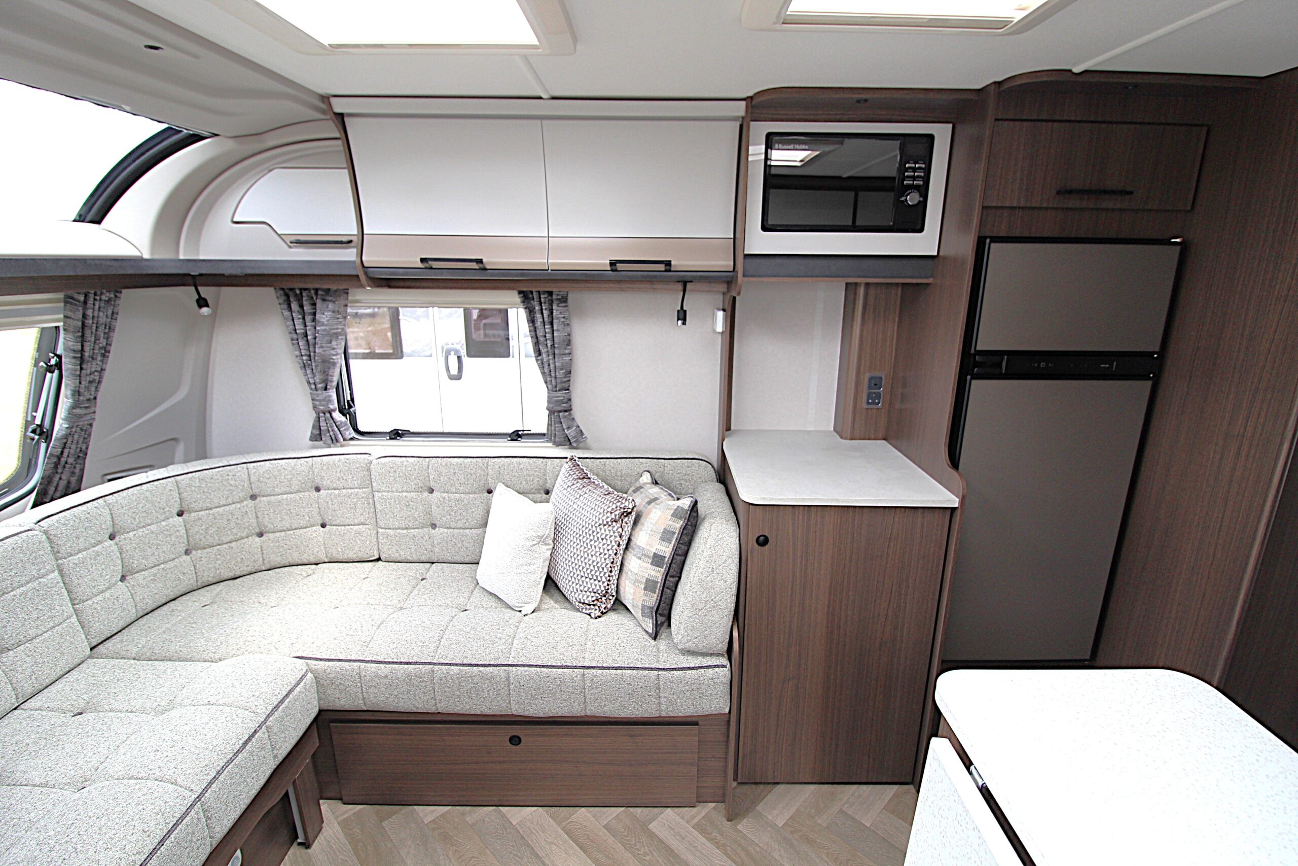 2026-coachman-laser-855-29.jpg