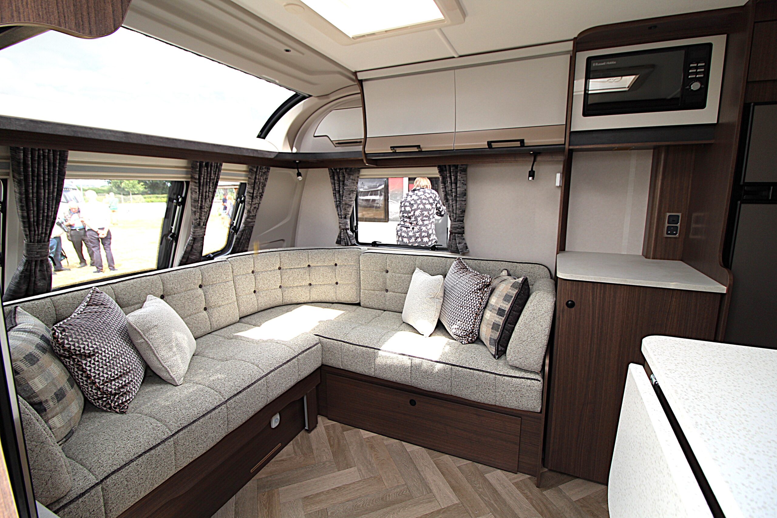2026-coachman-laser-855-6.jpg