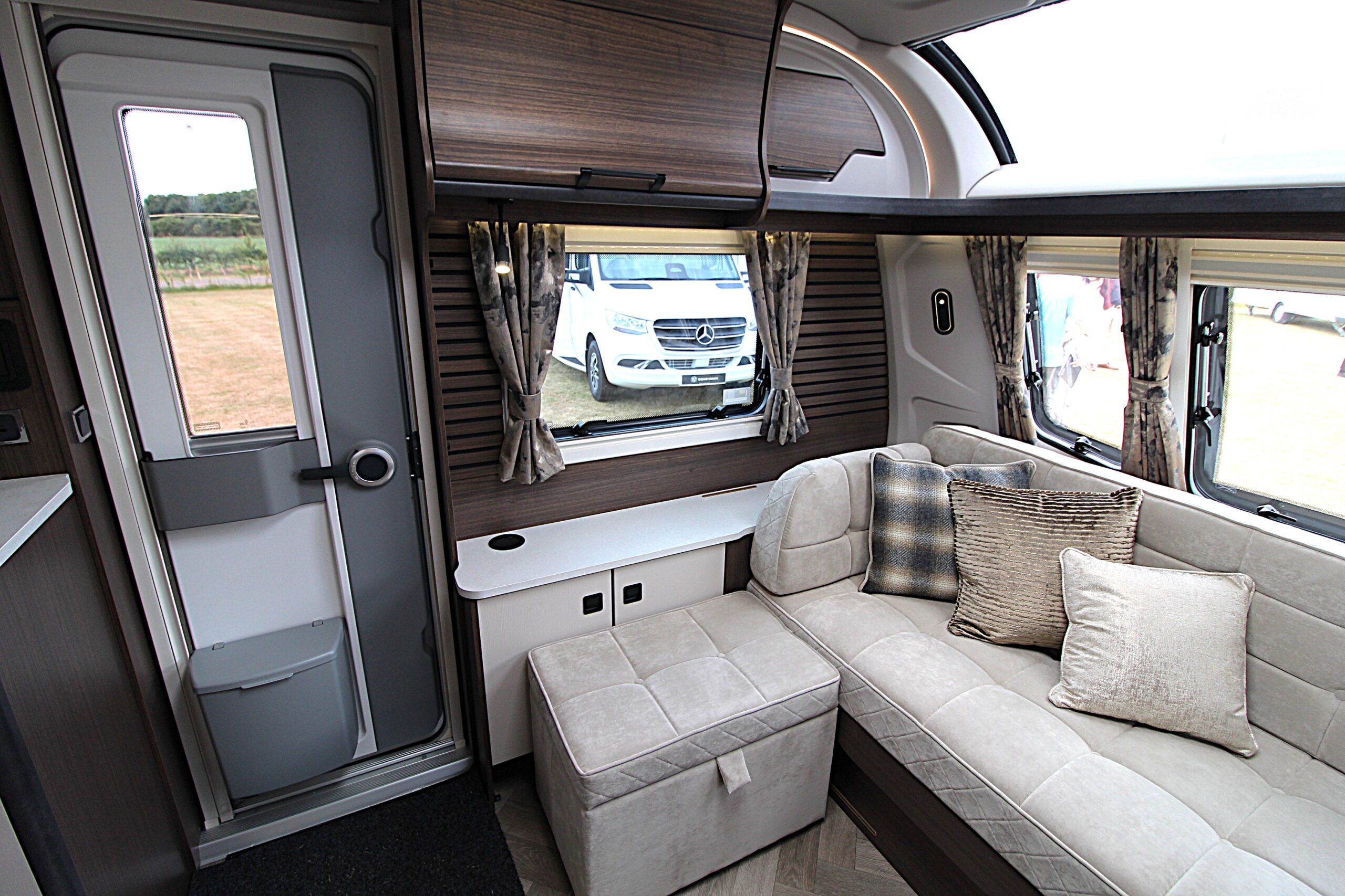 2026-coachman-lusso-ii-16.jpg