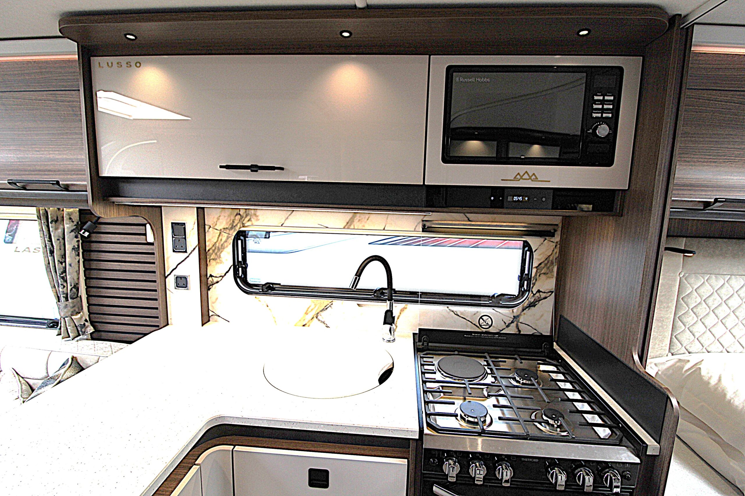 2026-coachman-lusso-ii-26.jpg
