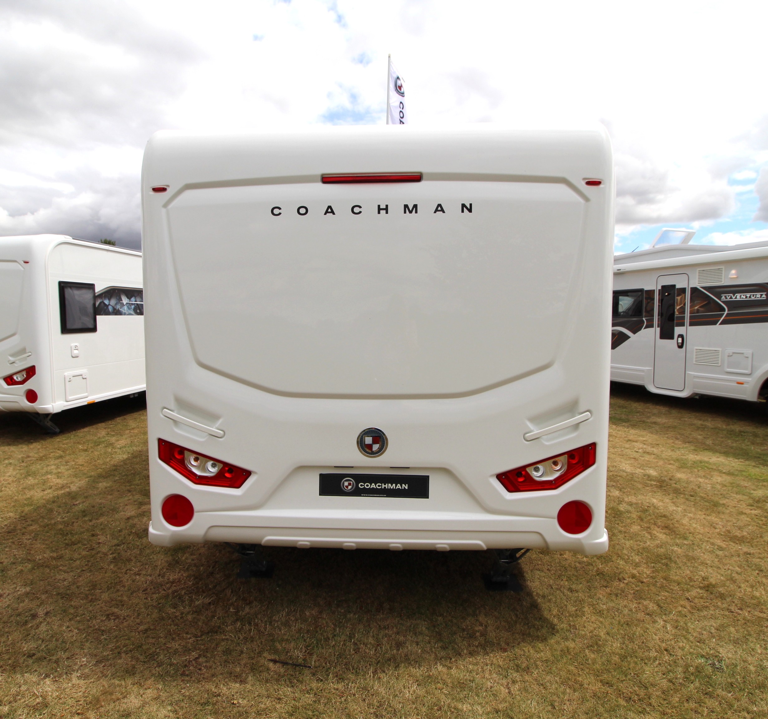 2026-coachman-vip-575-1.jpg