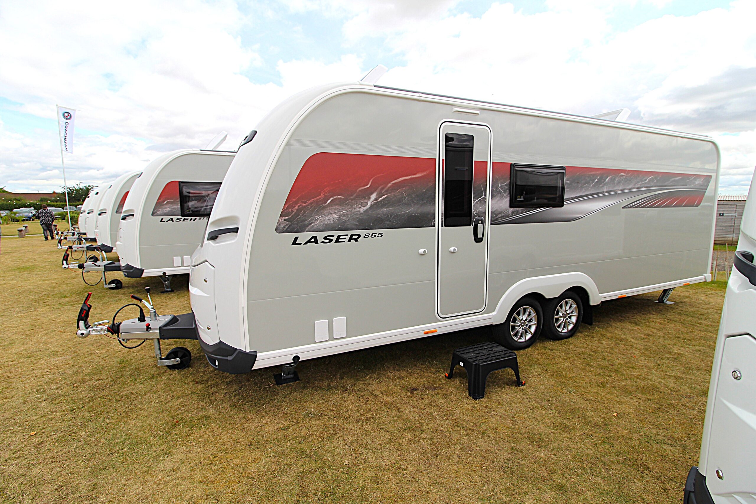 2026-laser-855-exterior-1.jpg