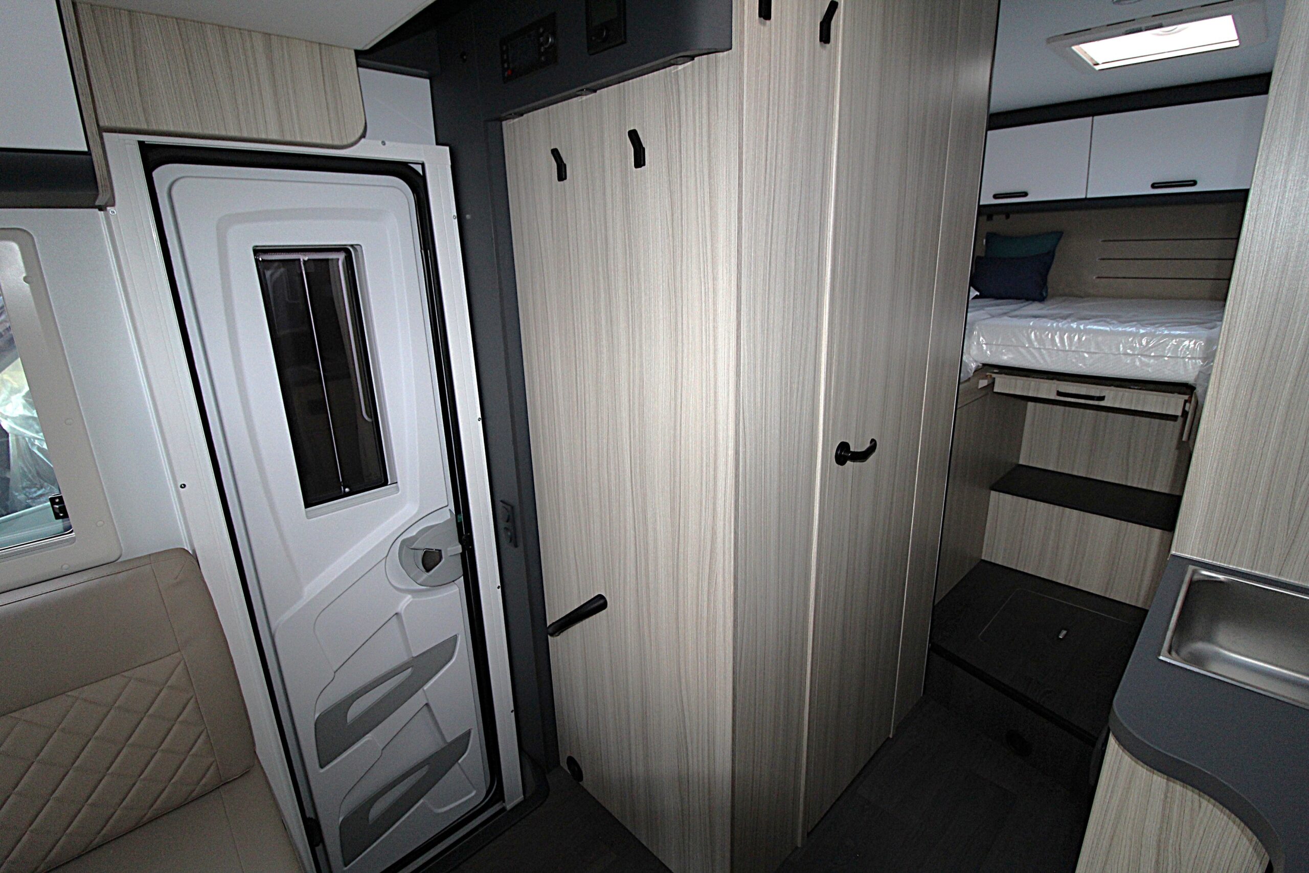 2026-sun-living-72-dl-17.jpg
