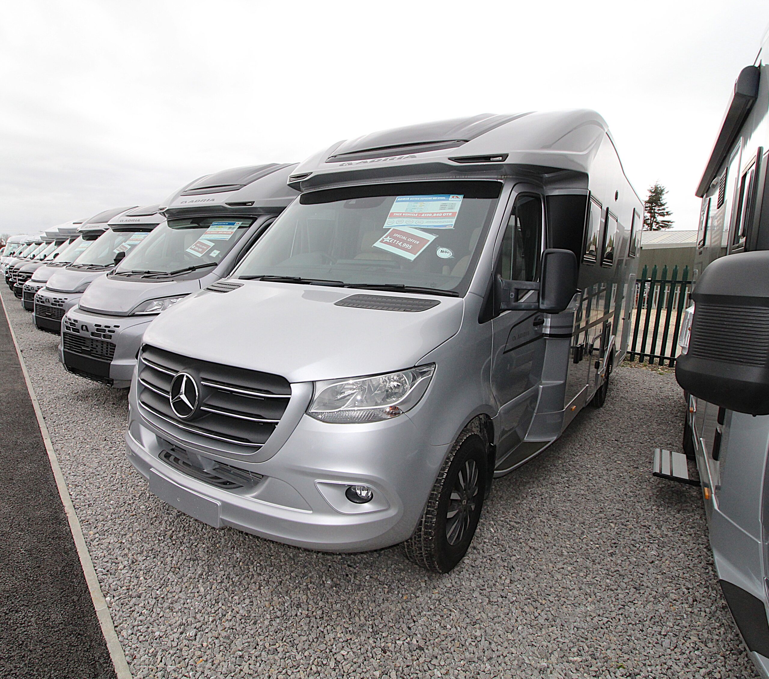 62269-adria-mb-matrix-supreme-670-dl-1.jpg