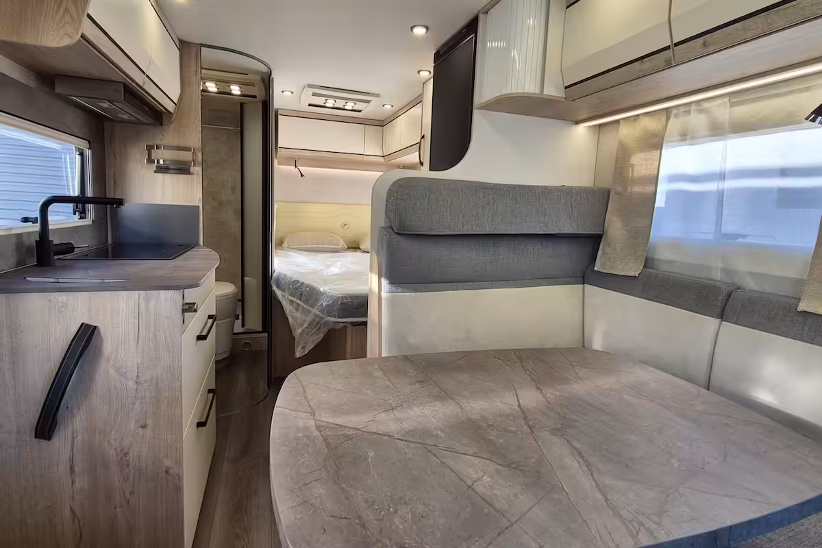 Florium Baxter Interior