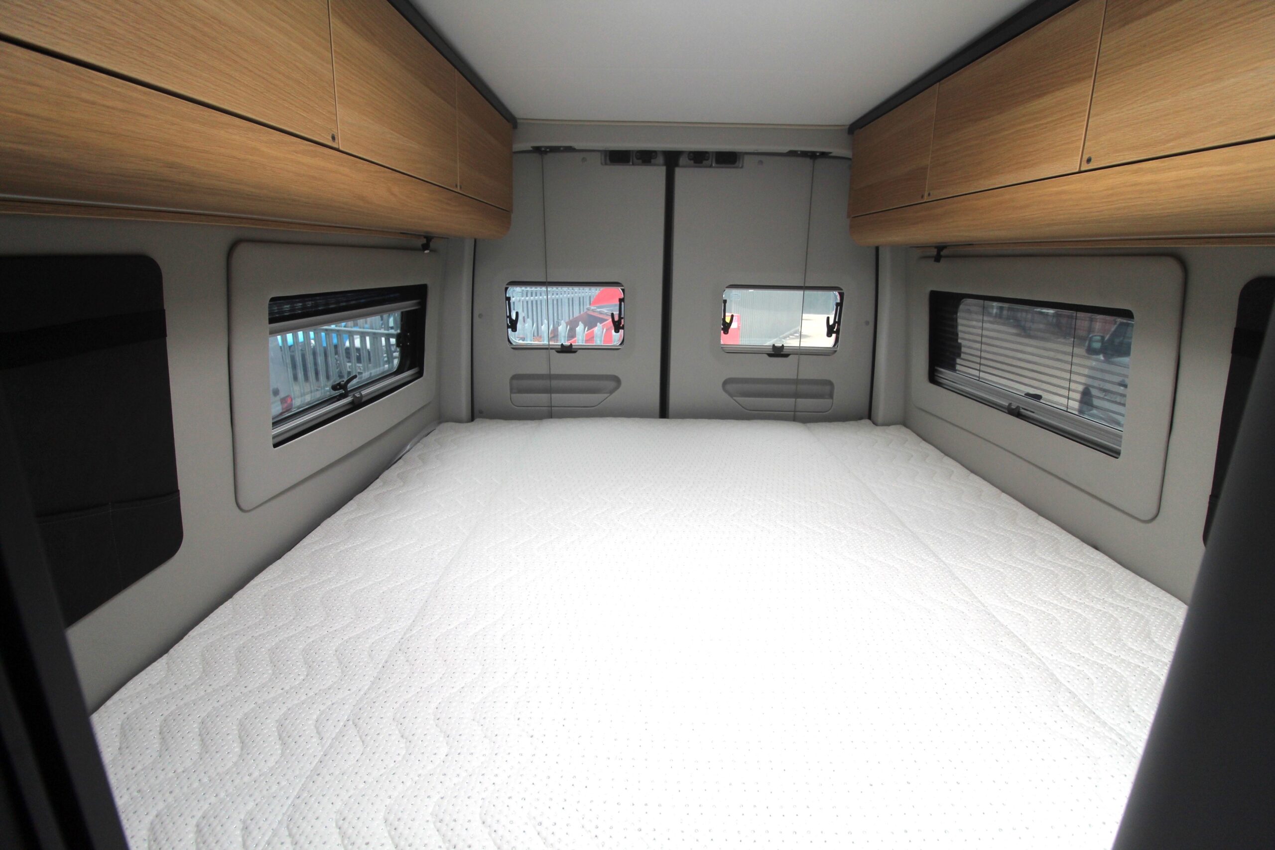 adria-twin-max-680-sgx-56024-k04-36.jpg