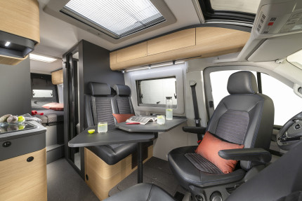 1220-twin-max-680-slb-image-interior-jm81380-media-library-original-430-287.jpg