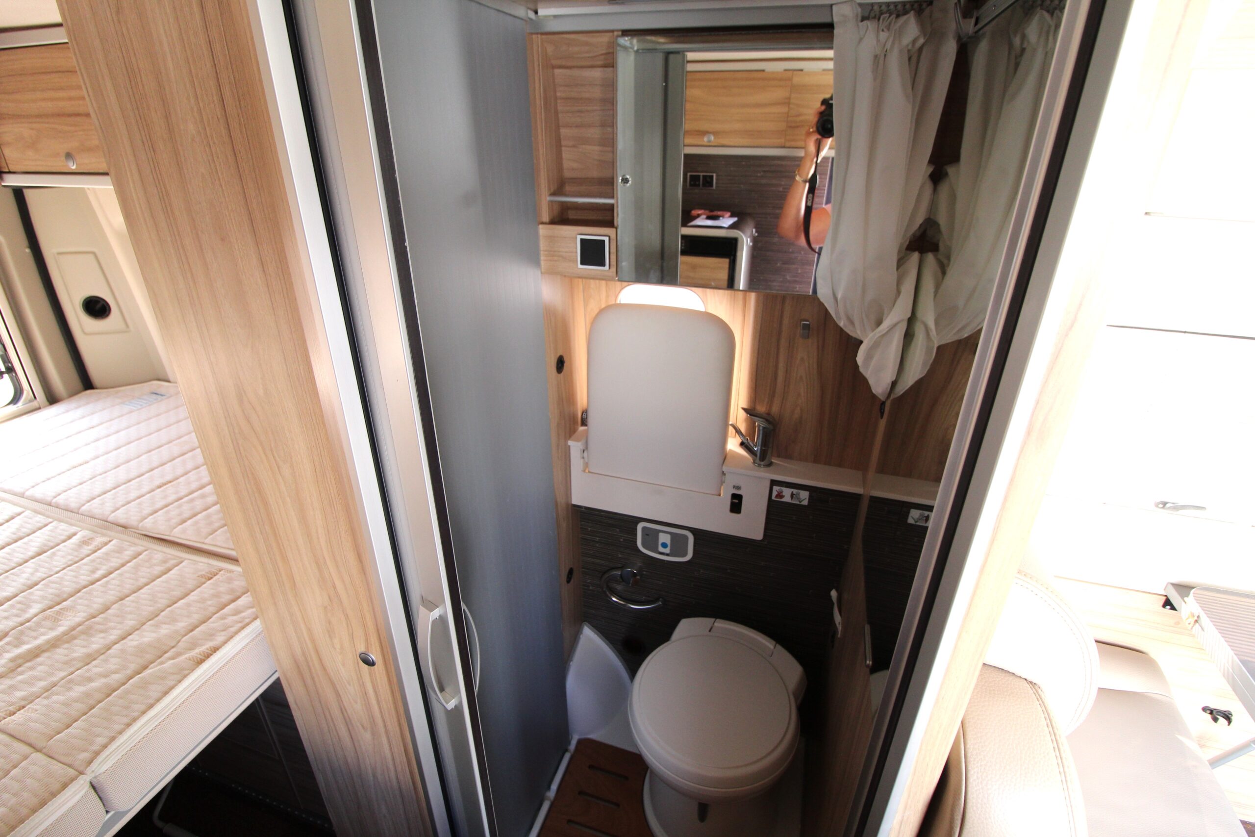 2018-hymer-grand-canyon-41.jpg