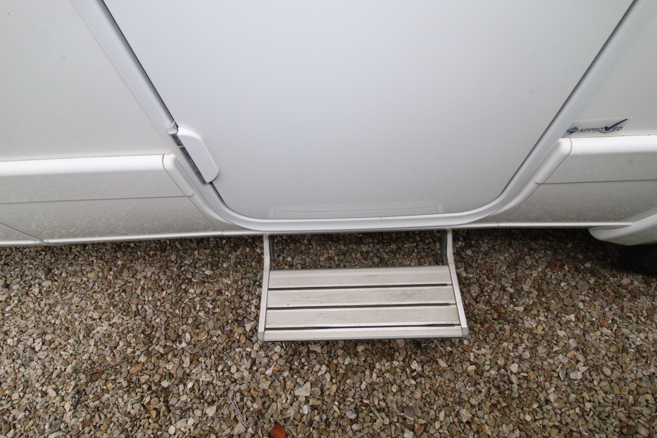 2019-auto-trail-apache-632-17.jpg