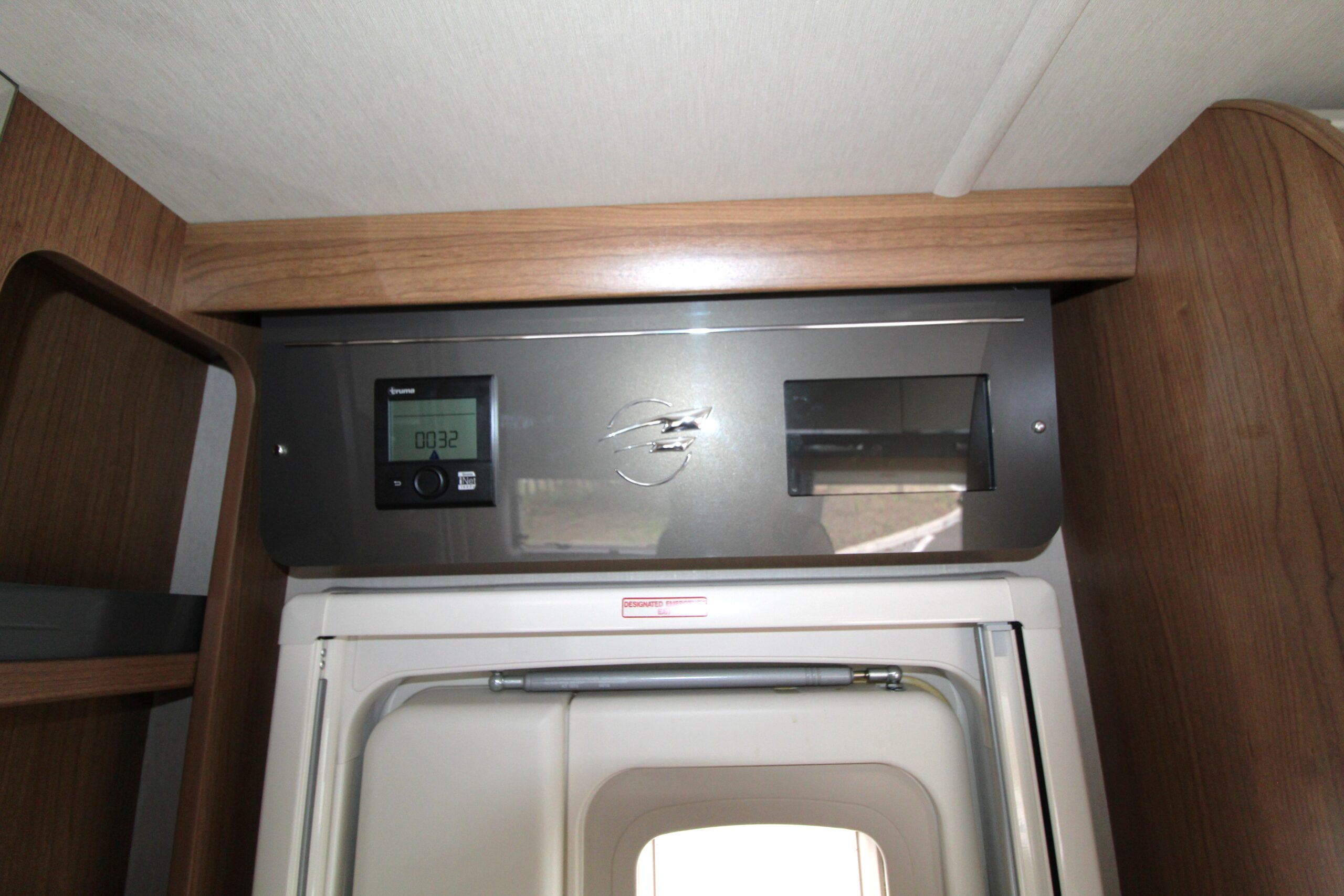 2019-auto-trail-apache-632-28.jpg