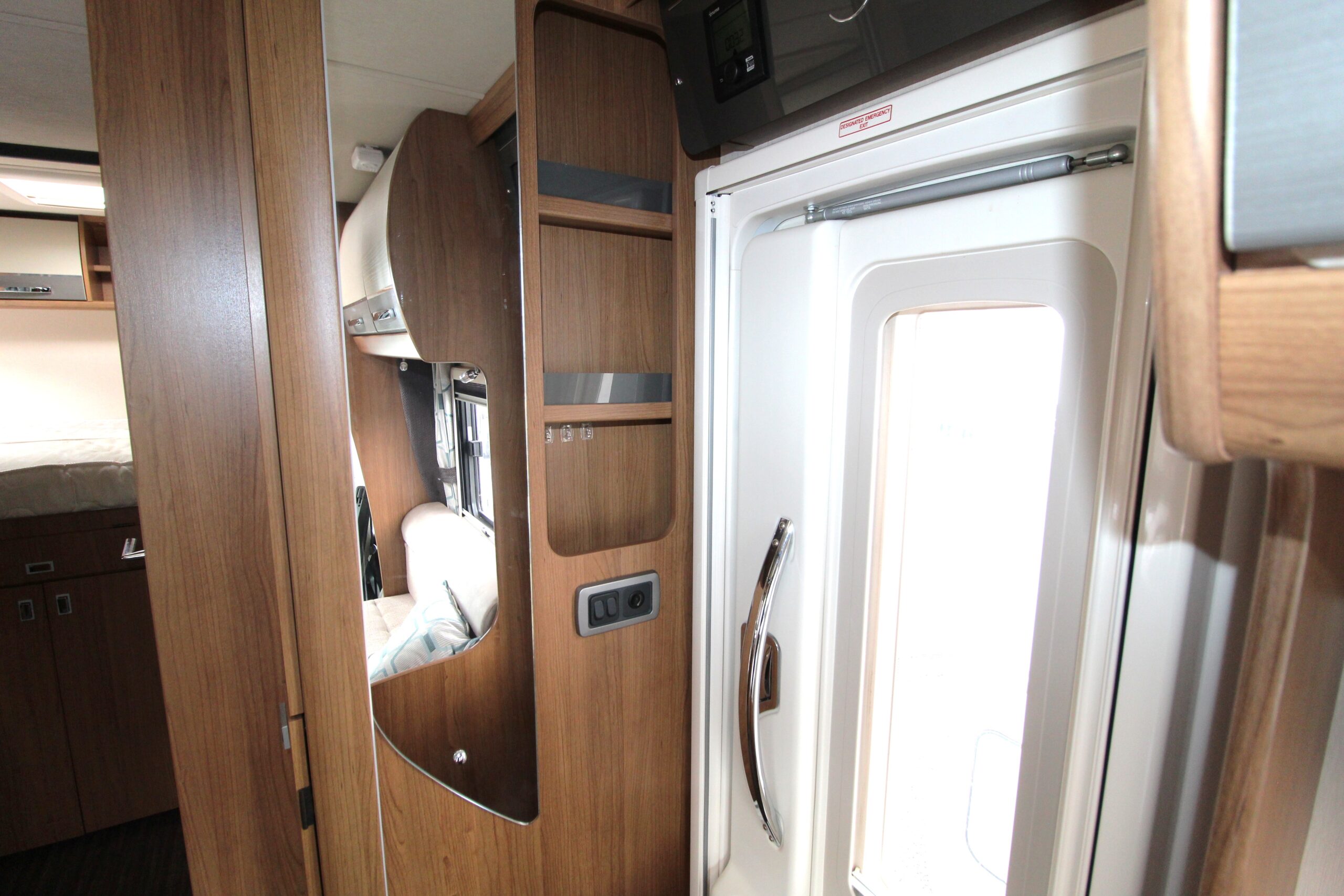 2019-auto-trail-apache-632-29.jpg