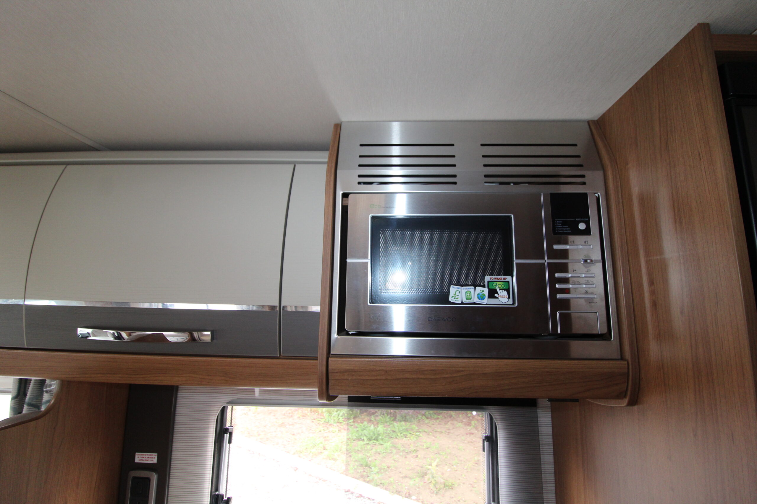 2019-auto-trail-apache-632-31_1.jpg