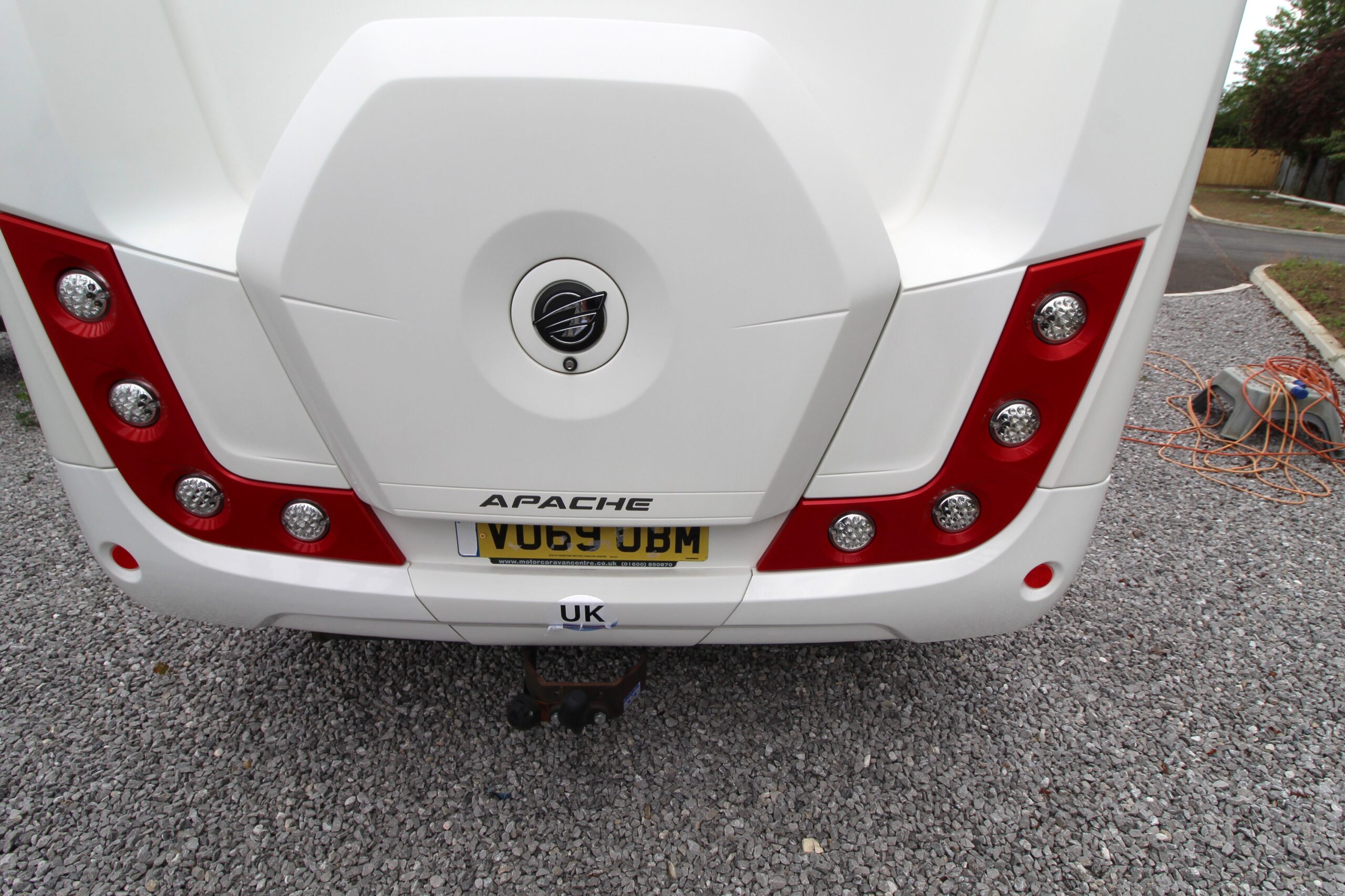 2019-auto-trail-apache-632-9_1.jpg