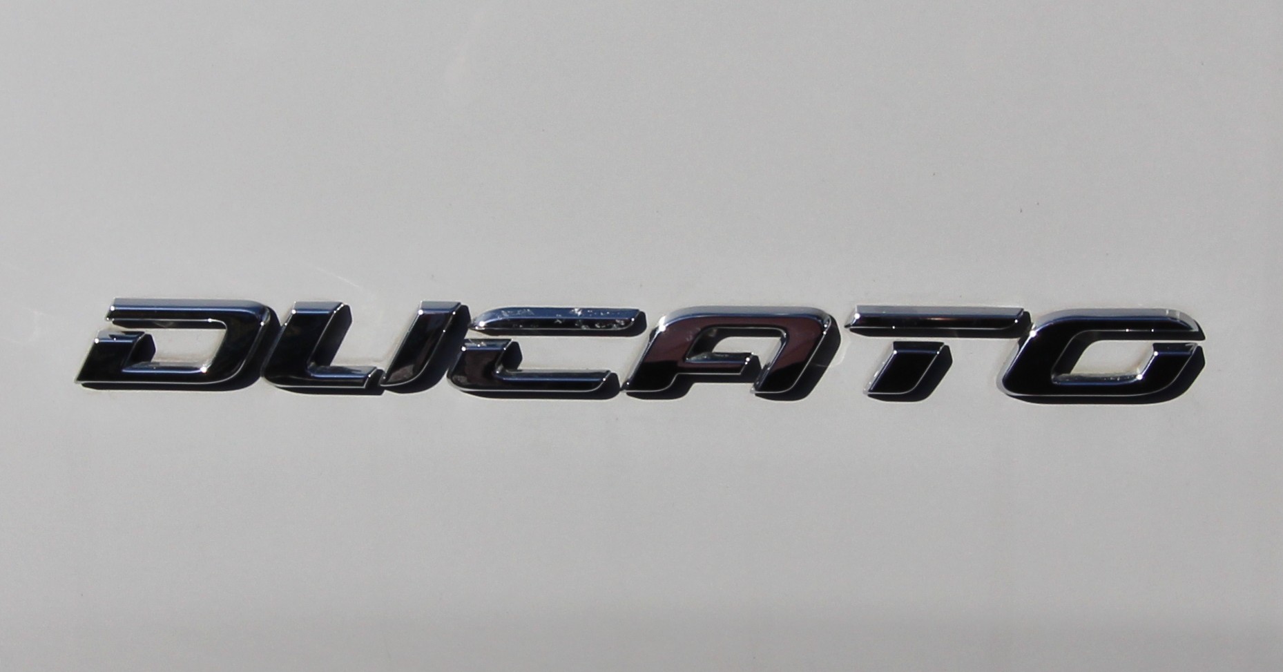 2020-chausson-v594-19.jpg