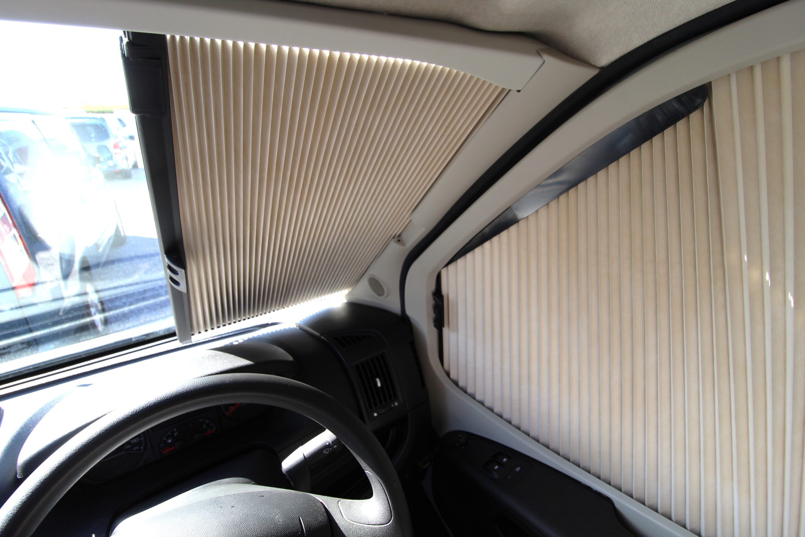 2020-chausson-v594-9.jpg