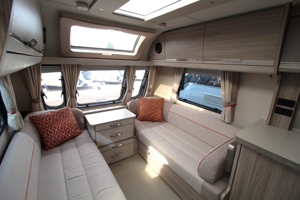 2021-Elddis-Crusader-Zephyr-8-scaled.avif