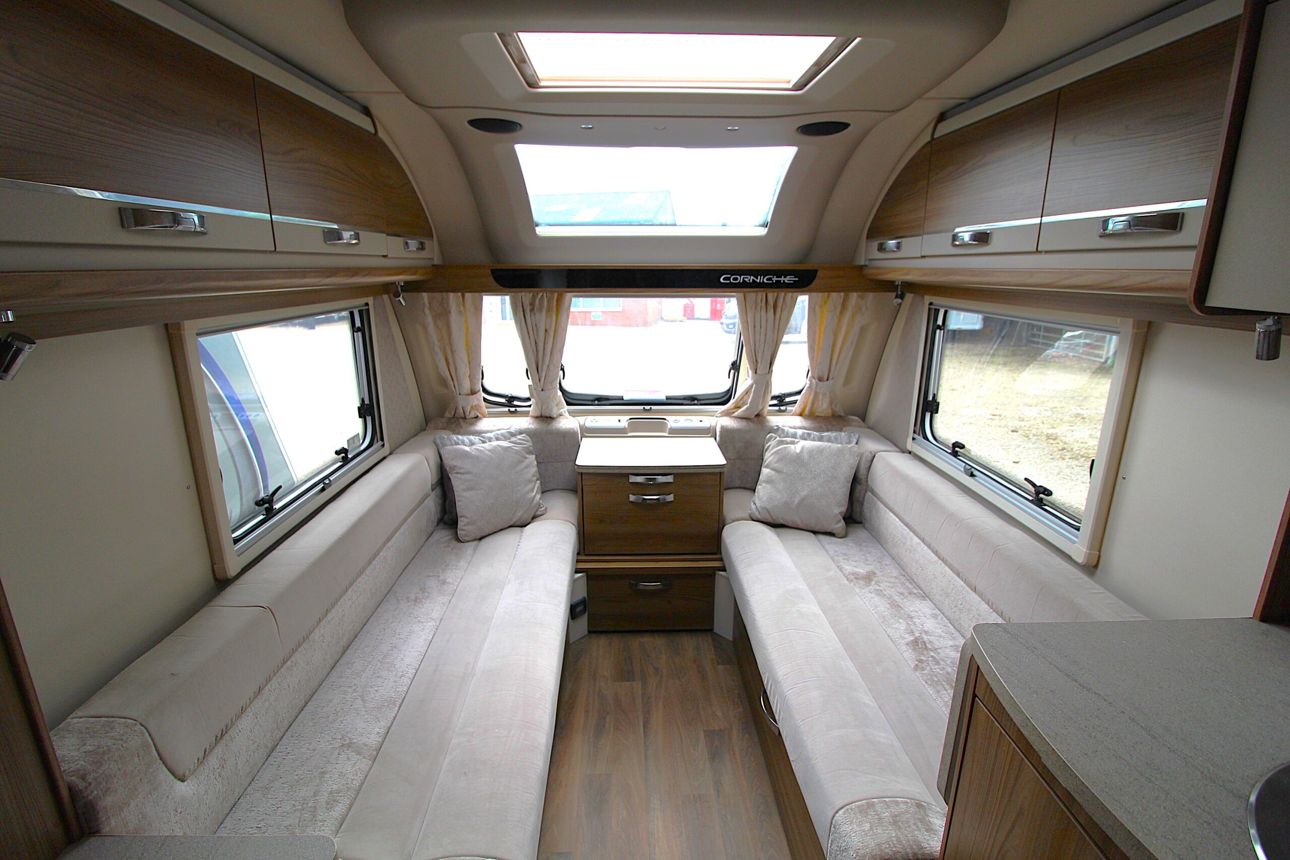 2021-swift-corniche-162-6.jpg