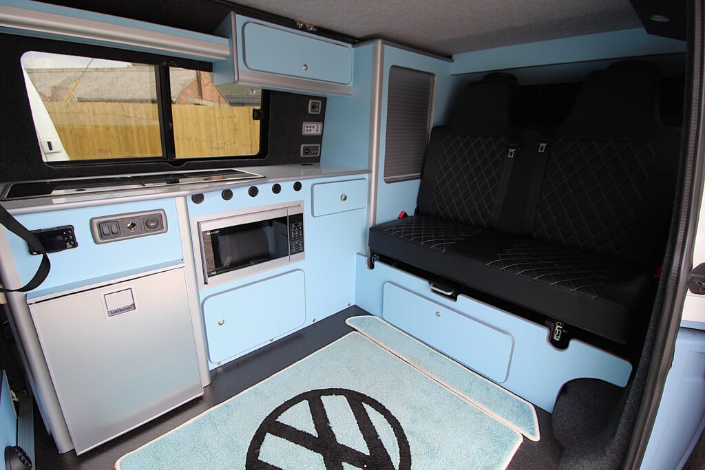 2021-vw-starline-transporter-68559-9-scaled.avif