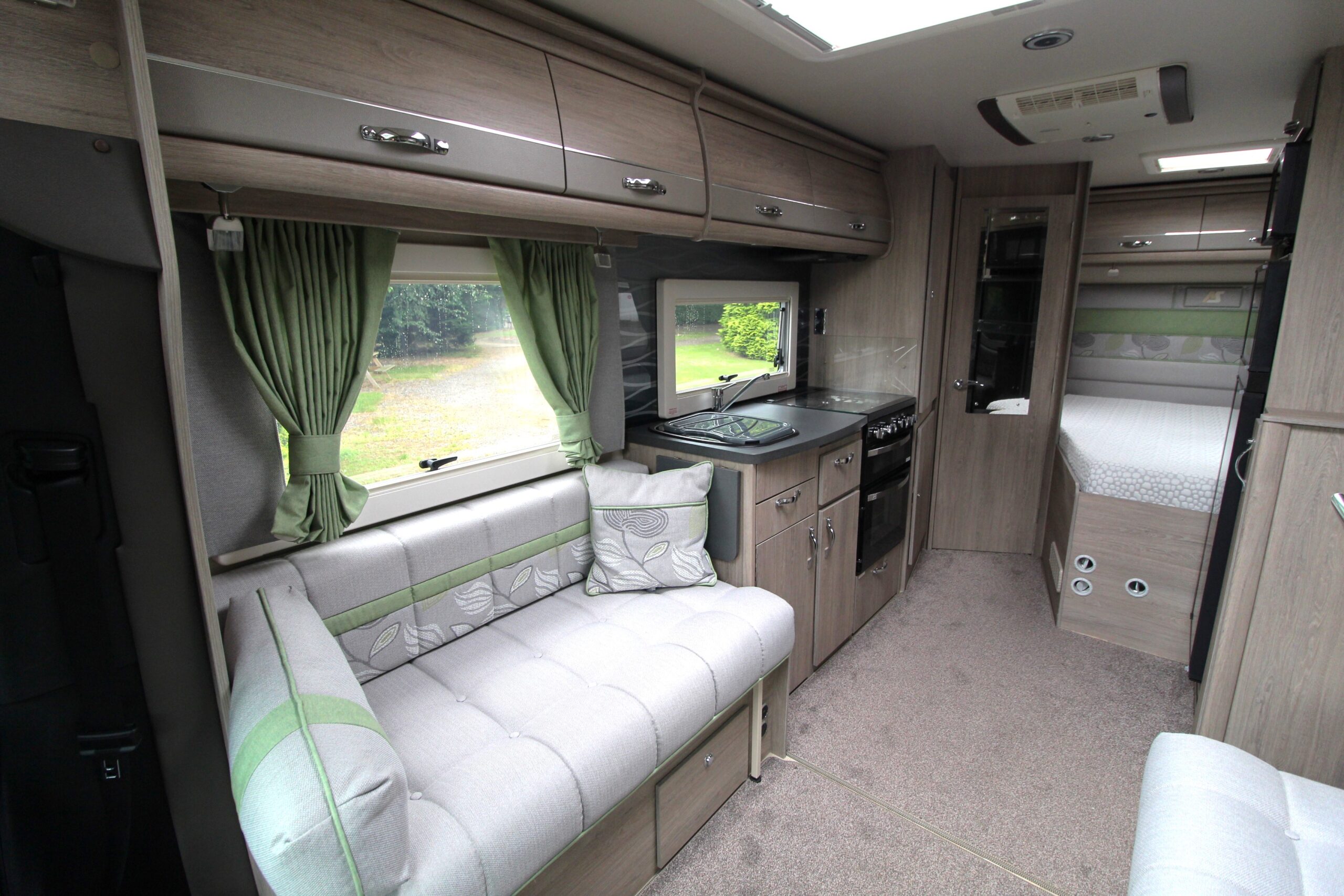 2023-auto-sleeper-malvern-mb-10.jpg