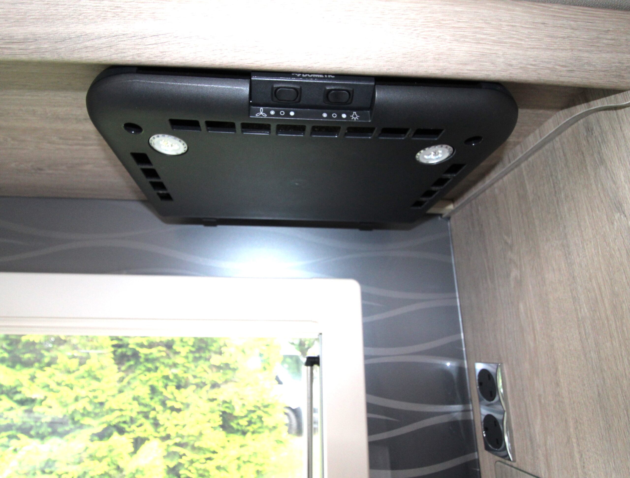 2023-auto-sleeper-malvern-mb-17.jpg