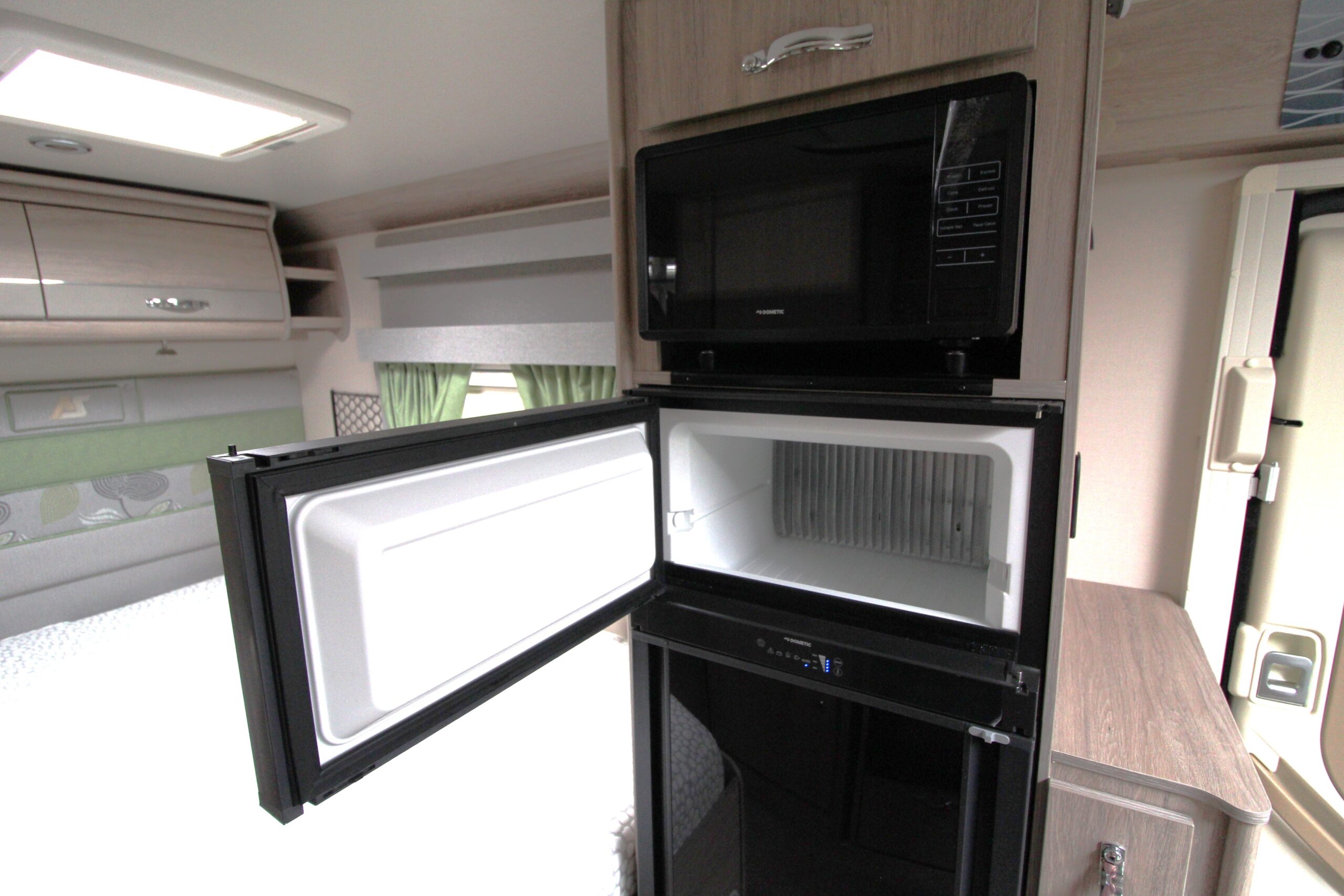 2023-auto-sleeper-malvern-mb-22.jpg