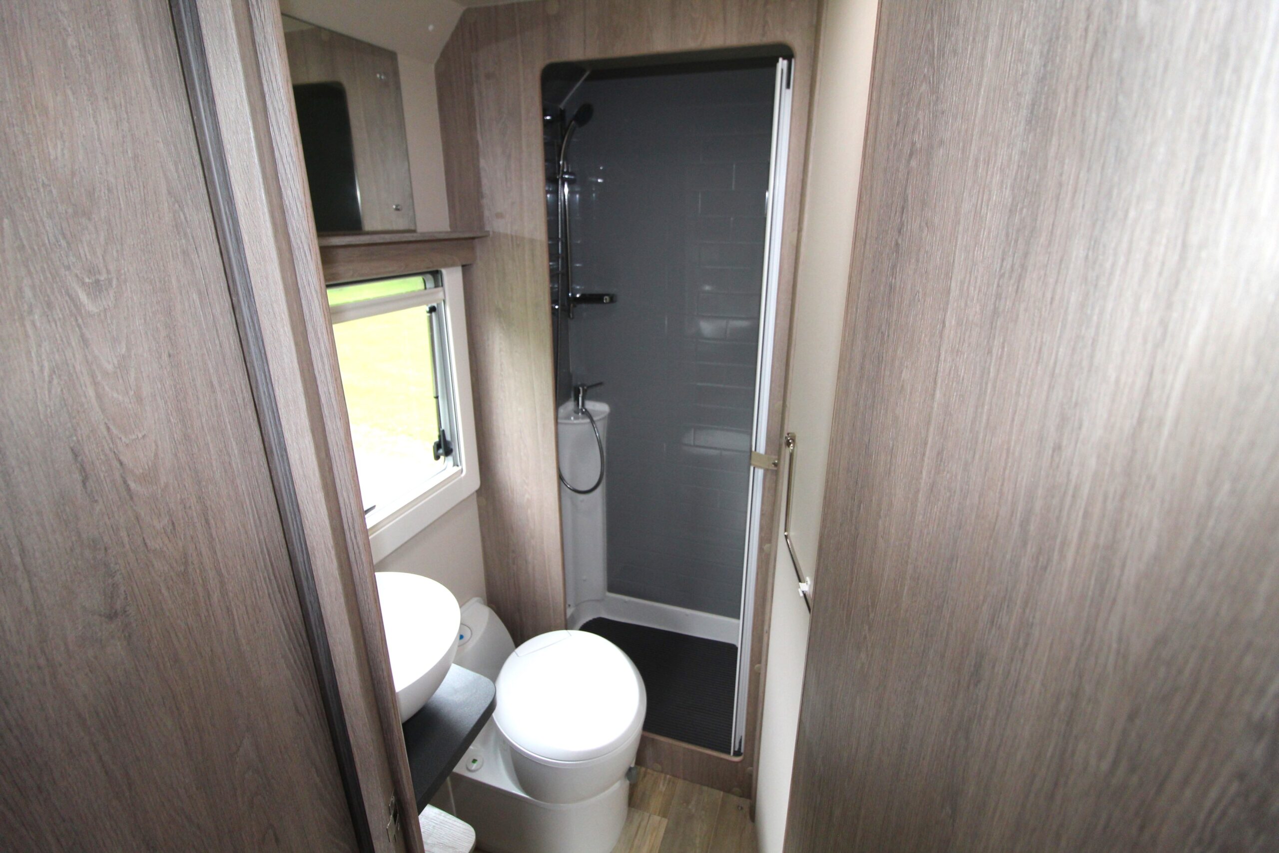 2023-auto-sleeper-malvern-mb-26.jpg