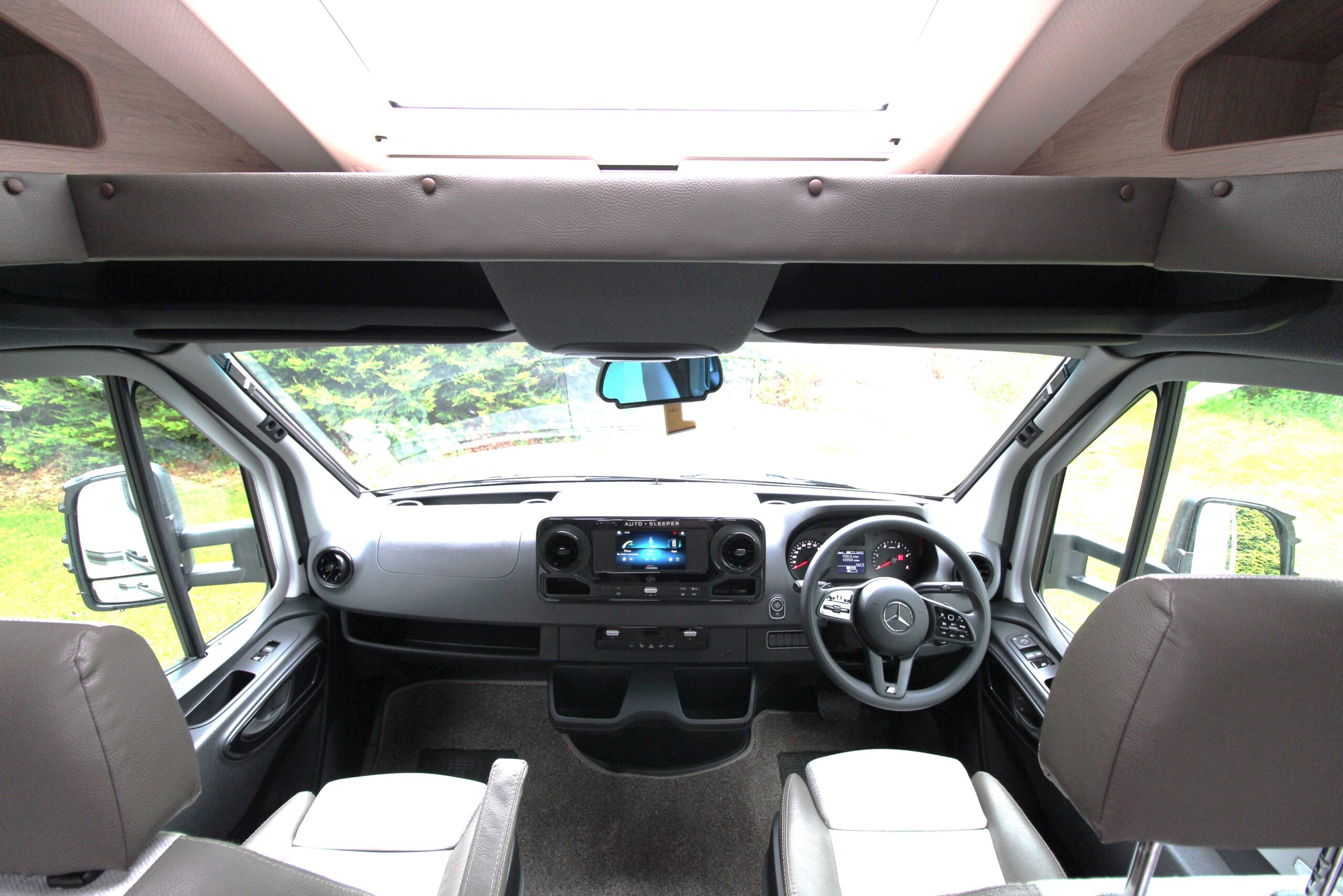 2023-auto-sleeper-malvern-mb-3.jpg