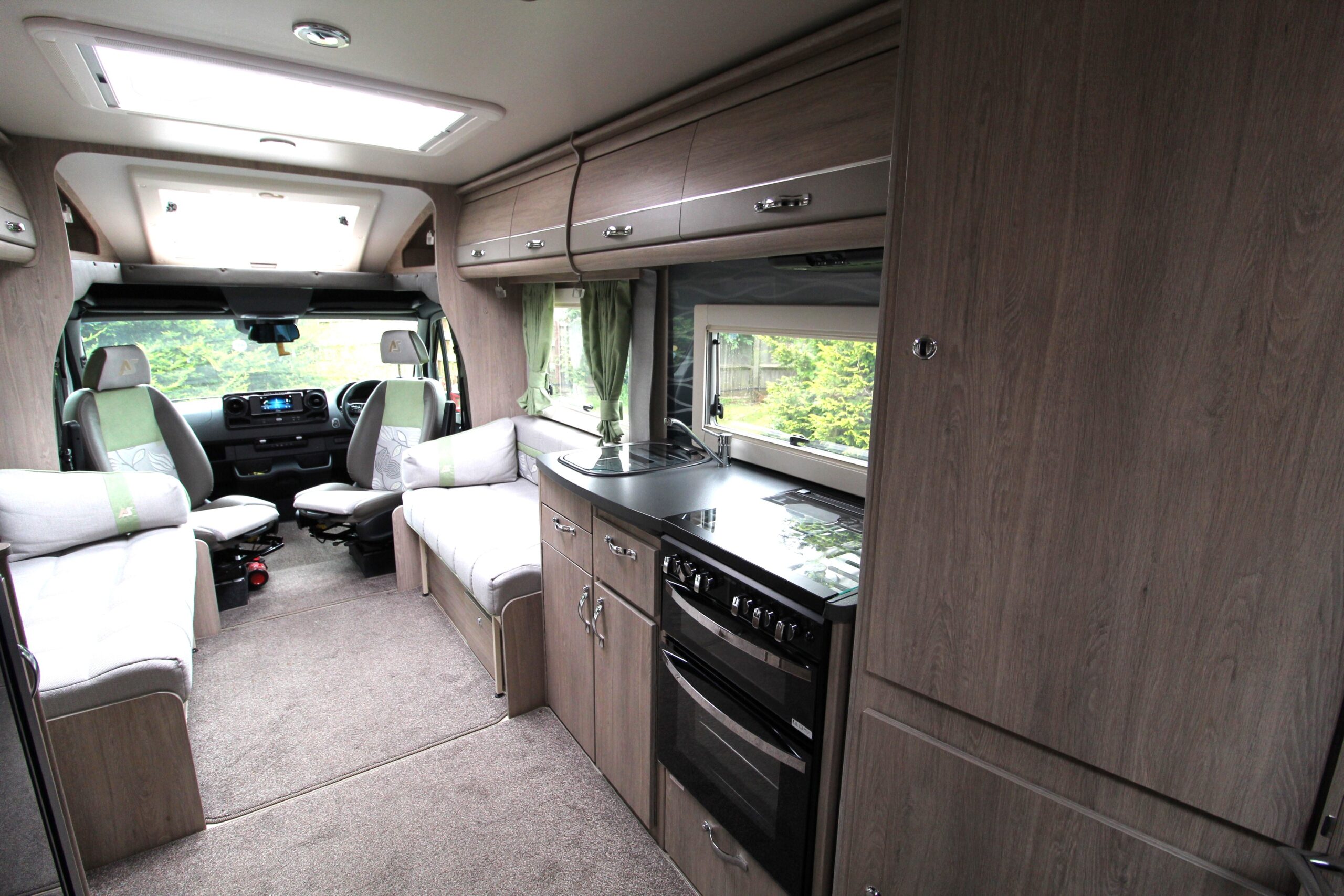 2023-auto-sleeper-malvern-mb-36.jpg