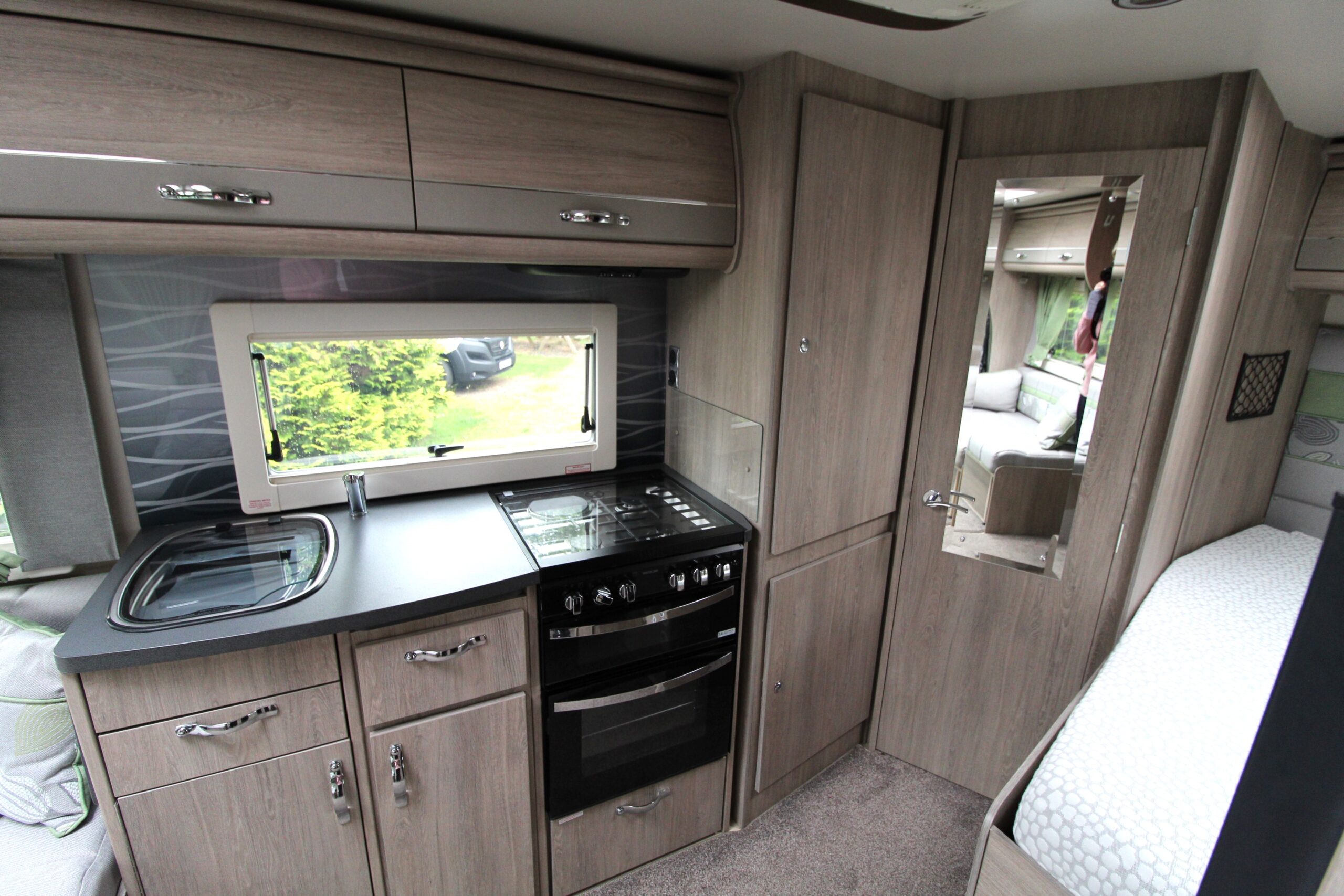 2023-auto-sleeper-malvern-mb-37.jpg