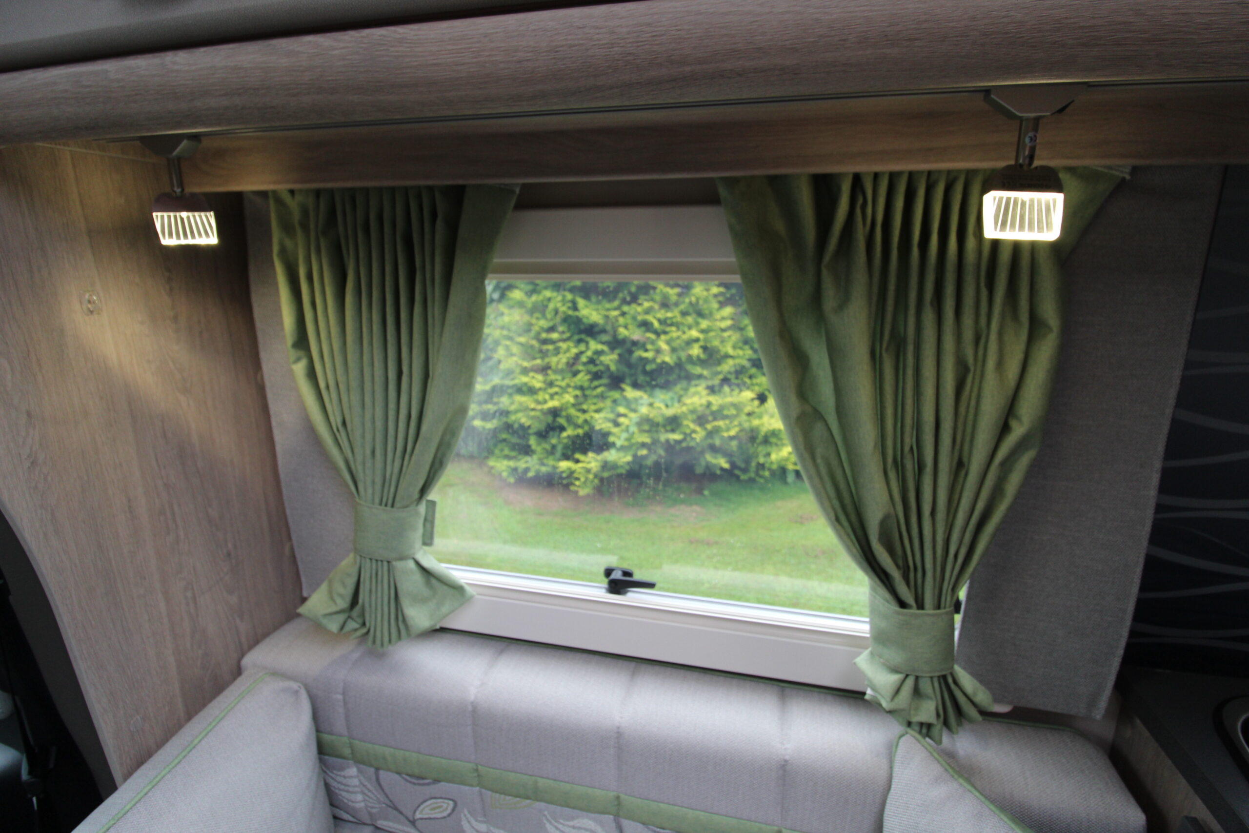 2023-auto-sleeper-malvern-mb-41.jpg