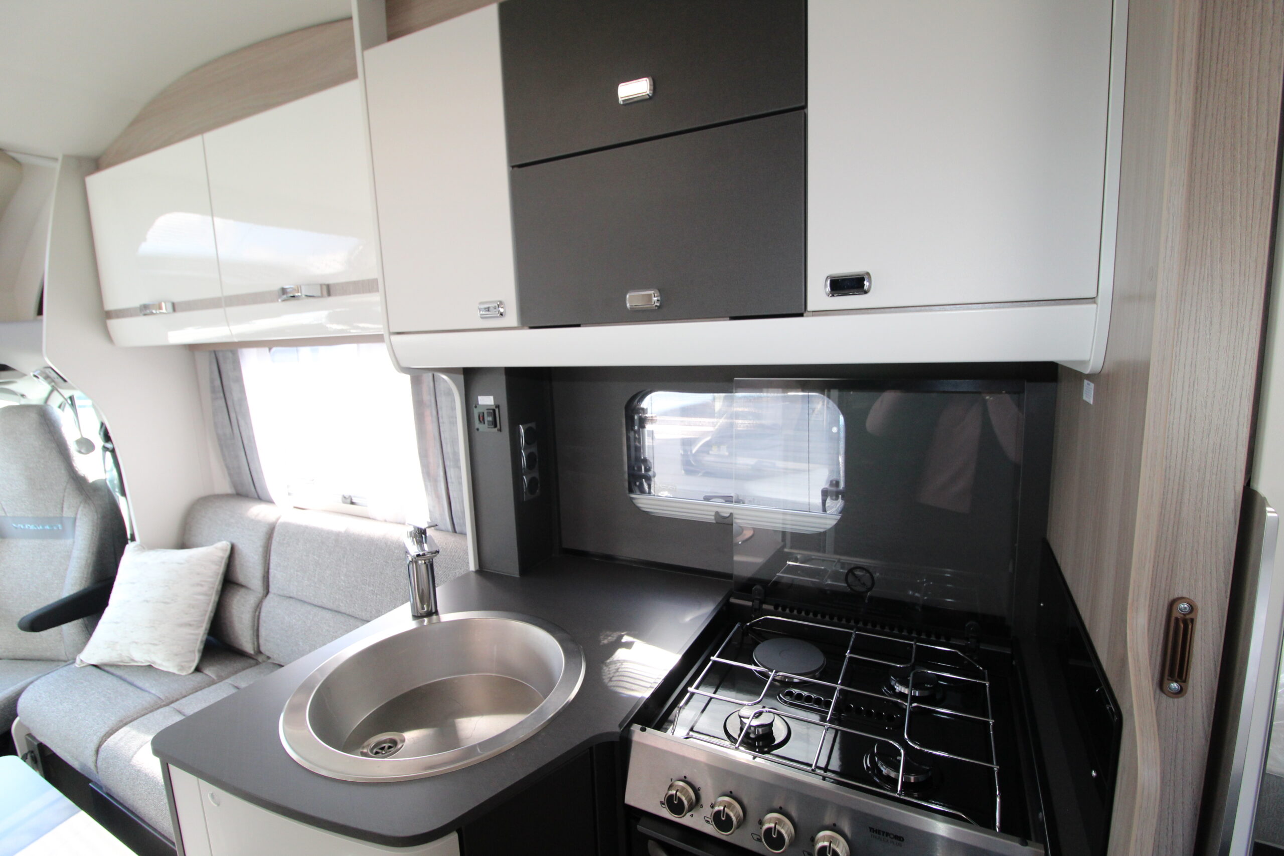 2023-swift-voyager-564-used-22.jpg