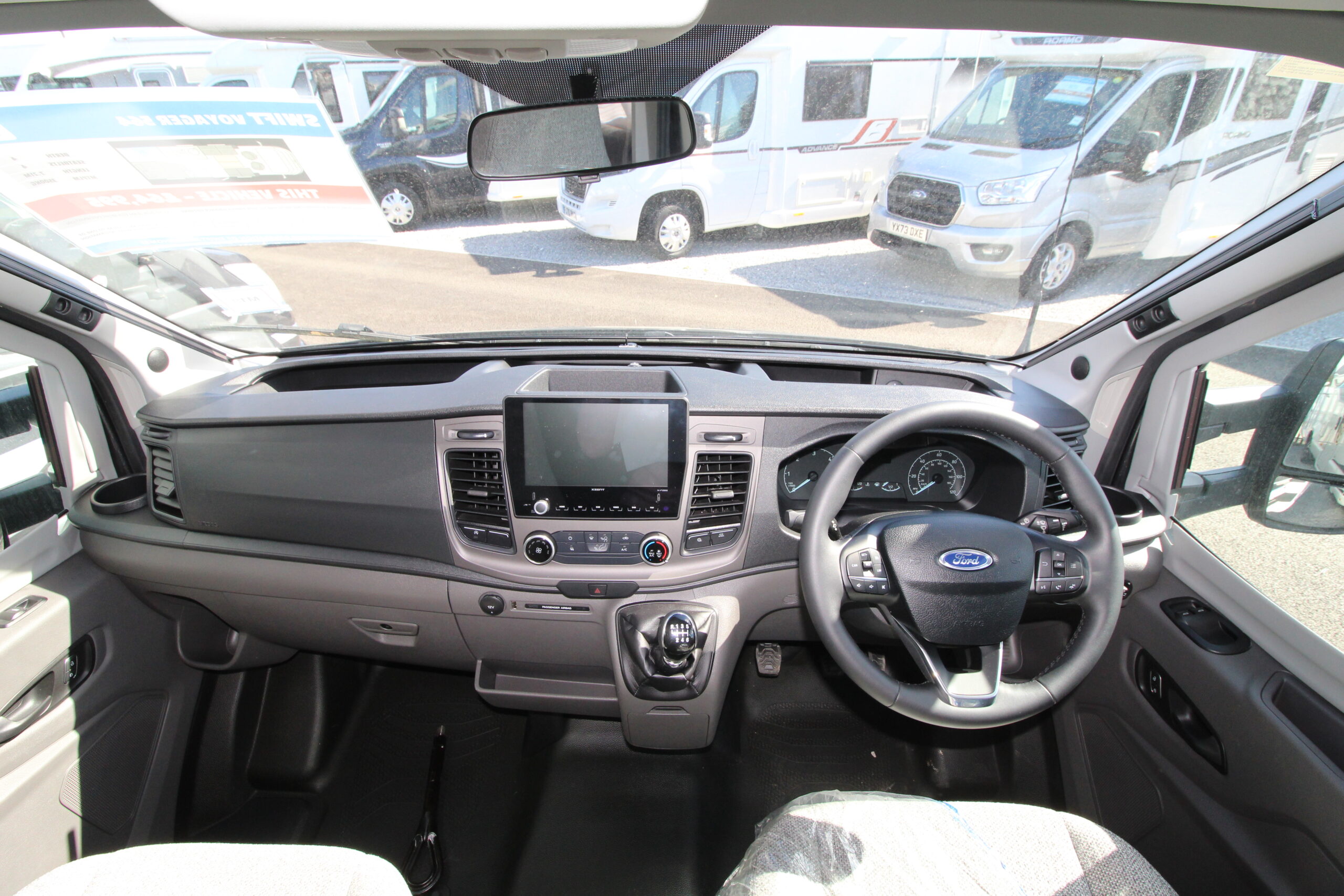 2023-swift-voyager-564-used-5.jpg