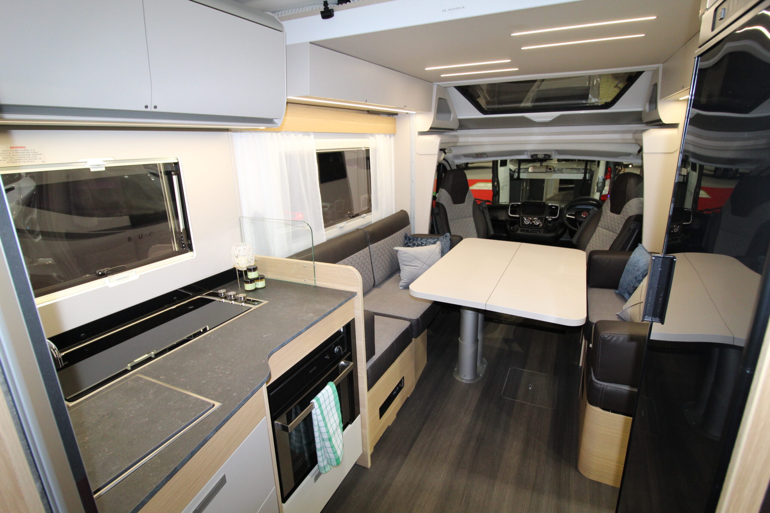 2024-adria-matrix-axxess-600-dt-17.jpg