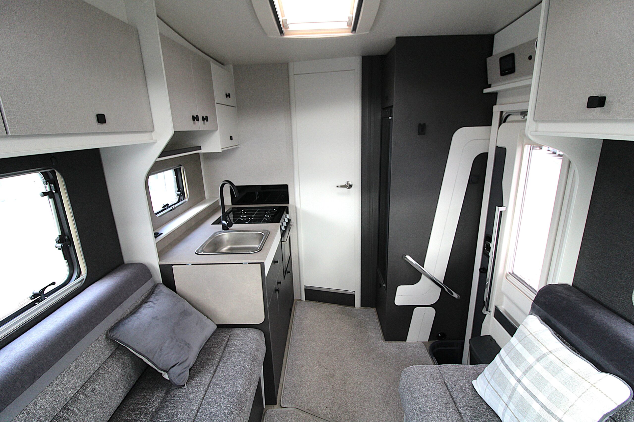 2026-ace-1500-db-11.jpg