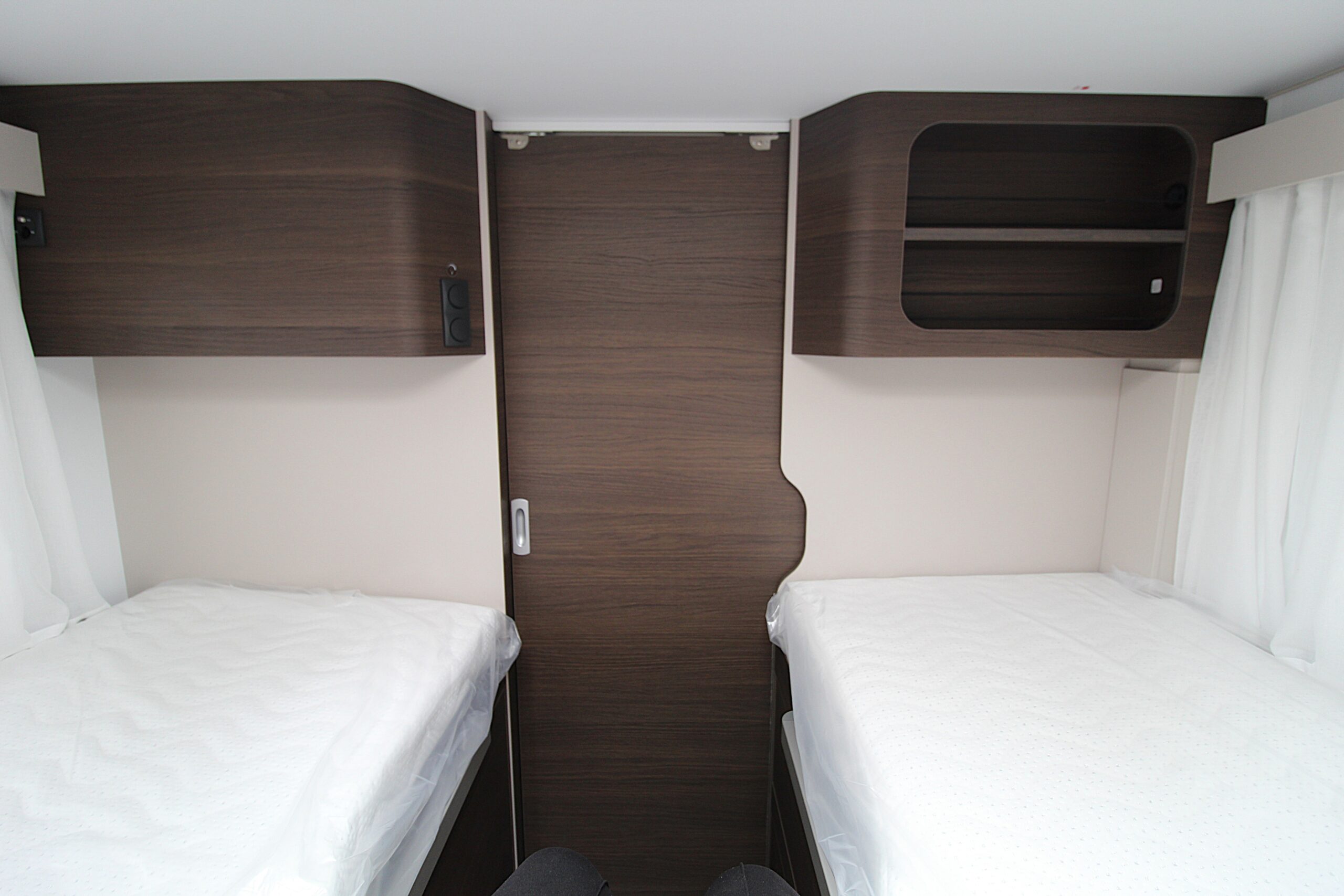 2026-adria-sonic-supreme-700-dl-17.jpg