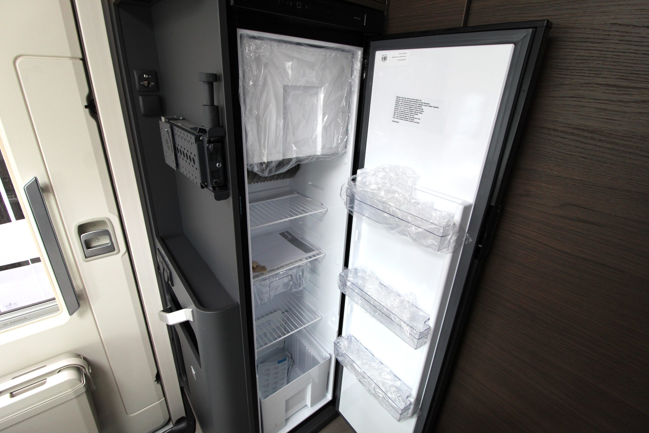 2026-adria-sonic-supreme-700-dl-26.jpg