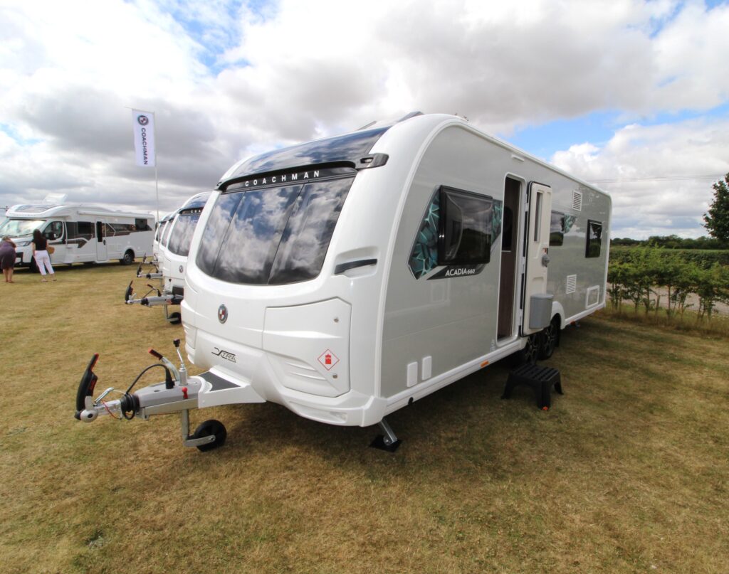 2026-coachman-acadia-660-extermal-7_1-scaled.avif