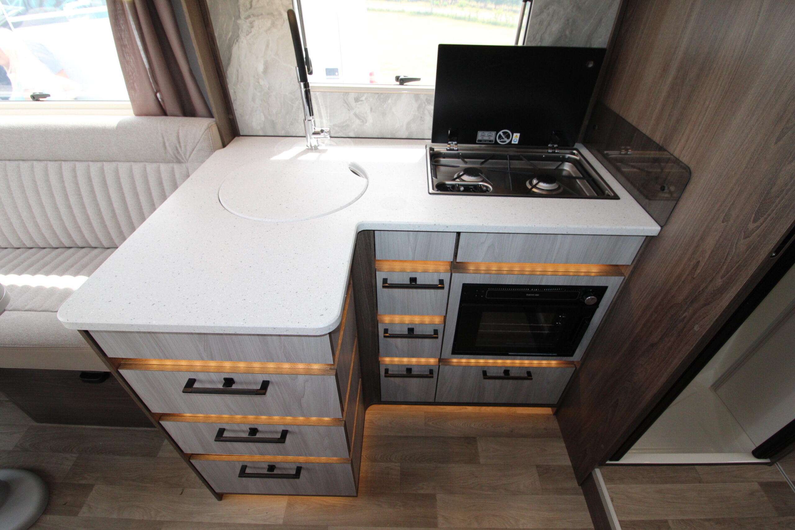 2026-coachman-aventura-565-15.jpg