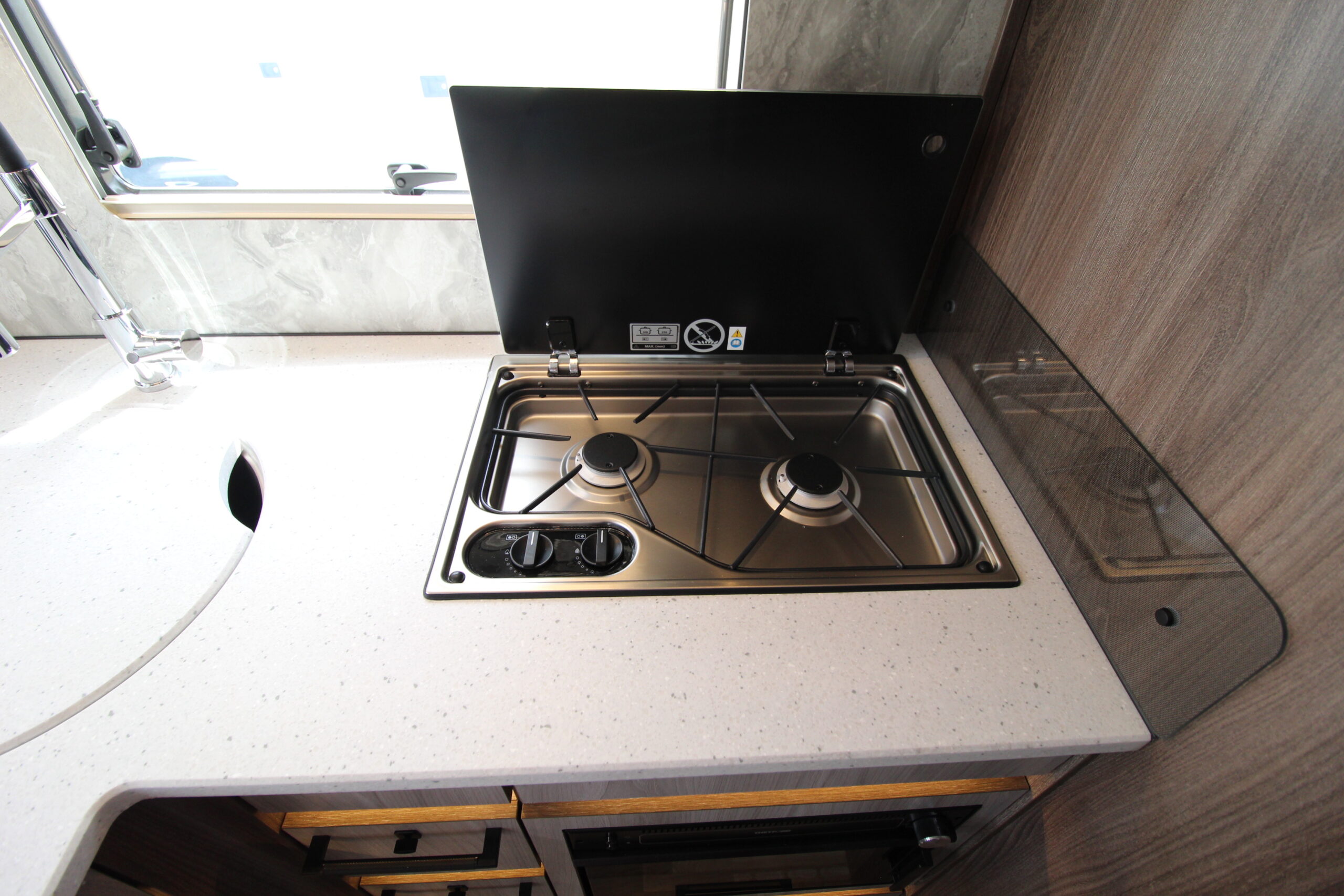 2026-coachman-aventura-565-17.jpg