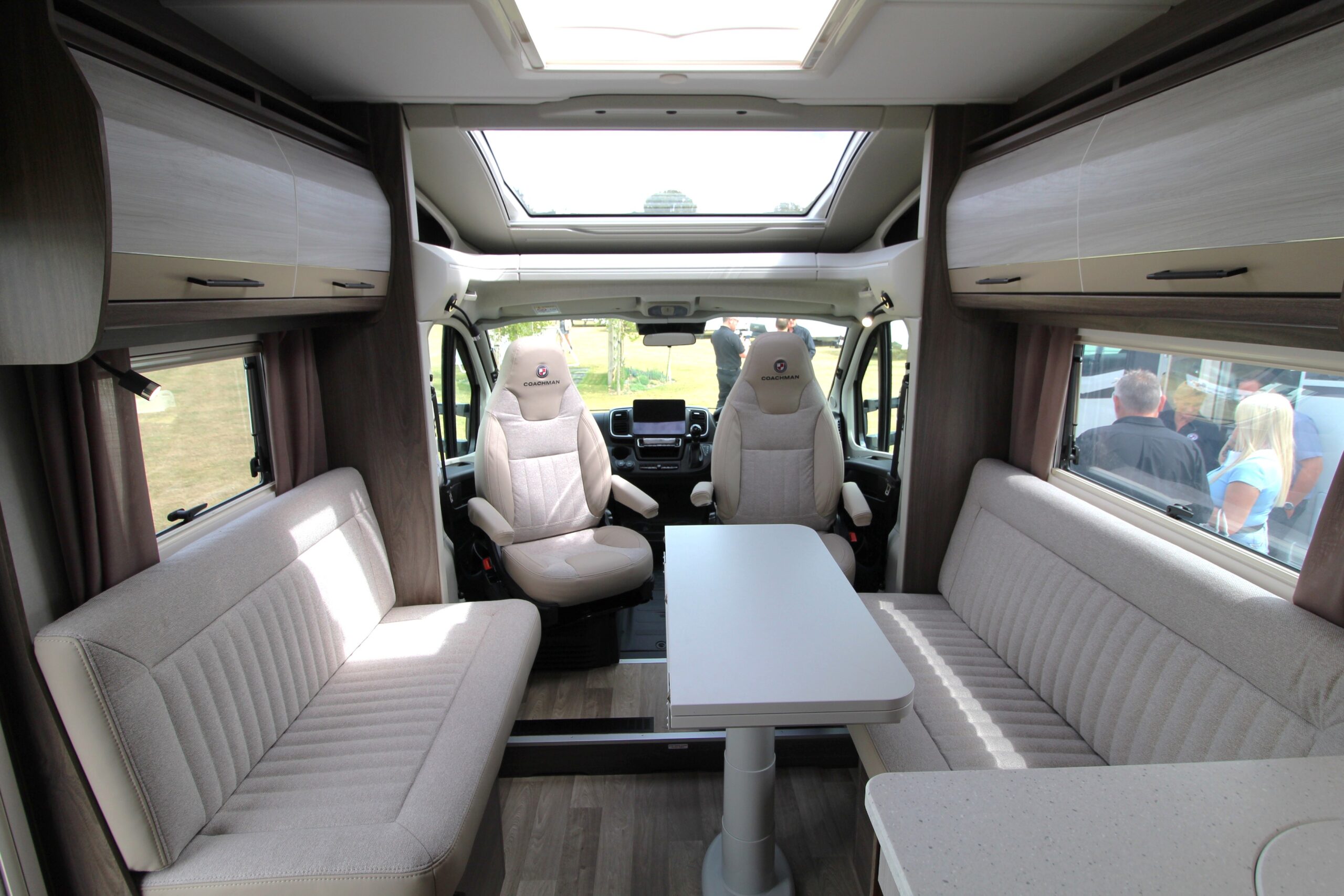 2026-coachman-aventura-565-5.jpg