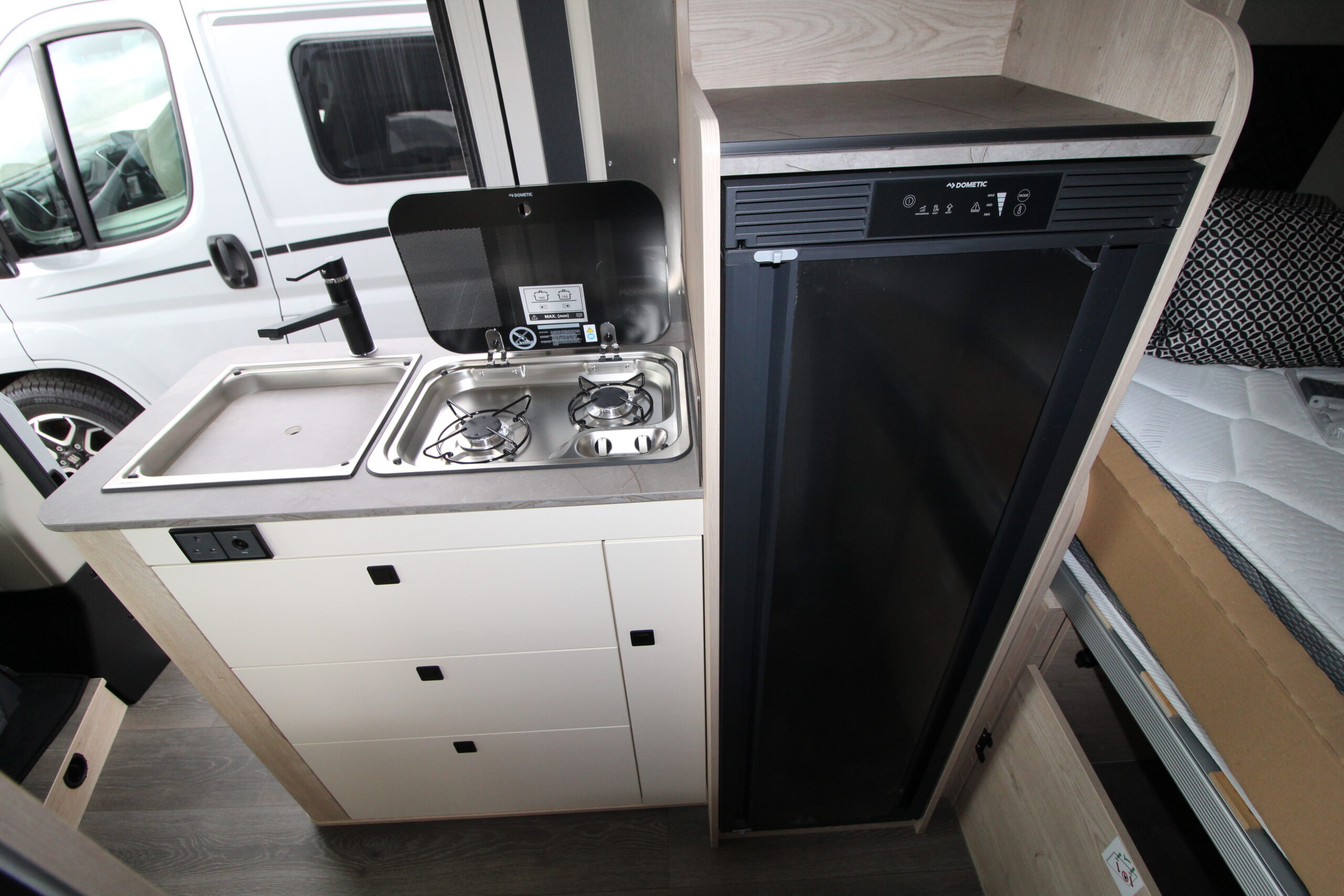 2026-florium-black-pearl-59lt-23.jpg