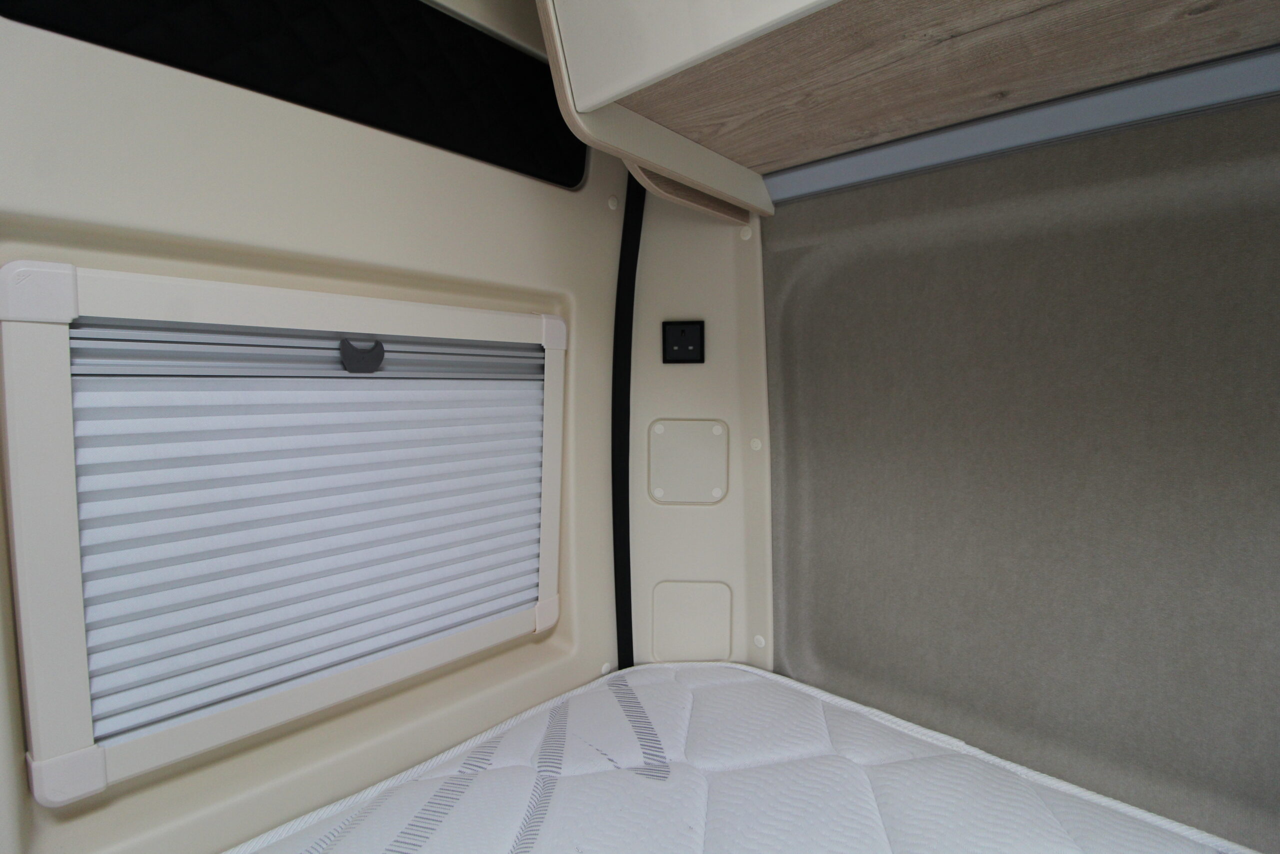 2026-florium-black-pearl-59lt-45.jpg